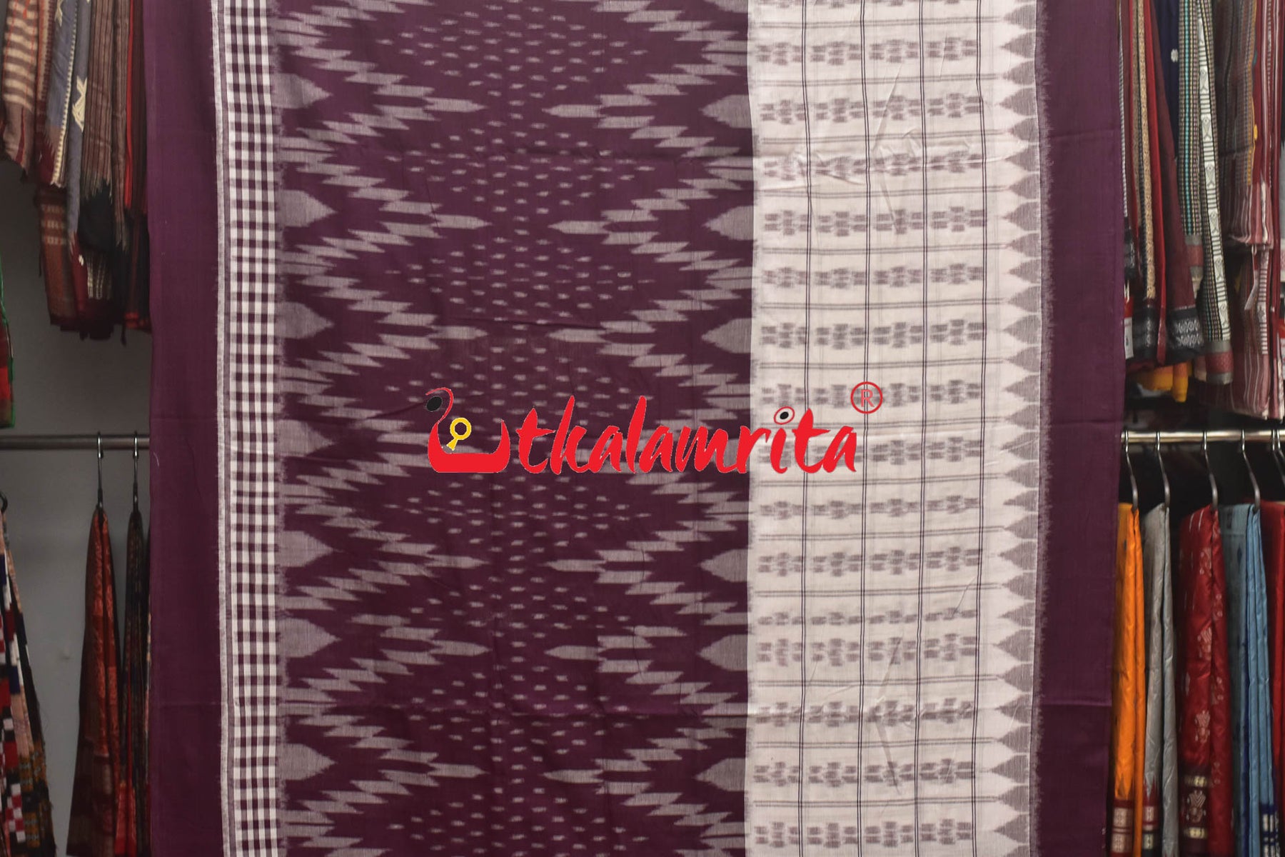 Half Half Grape White Khandua Cotton Checks Saree