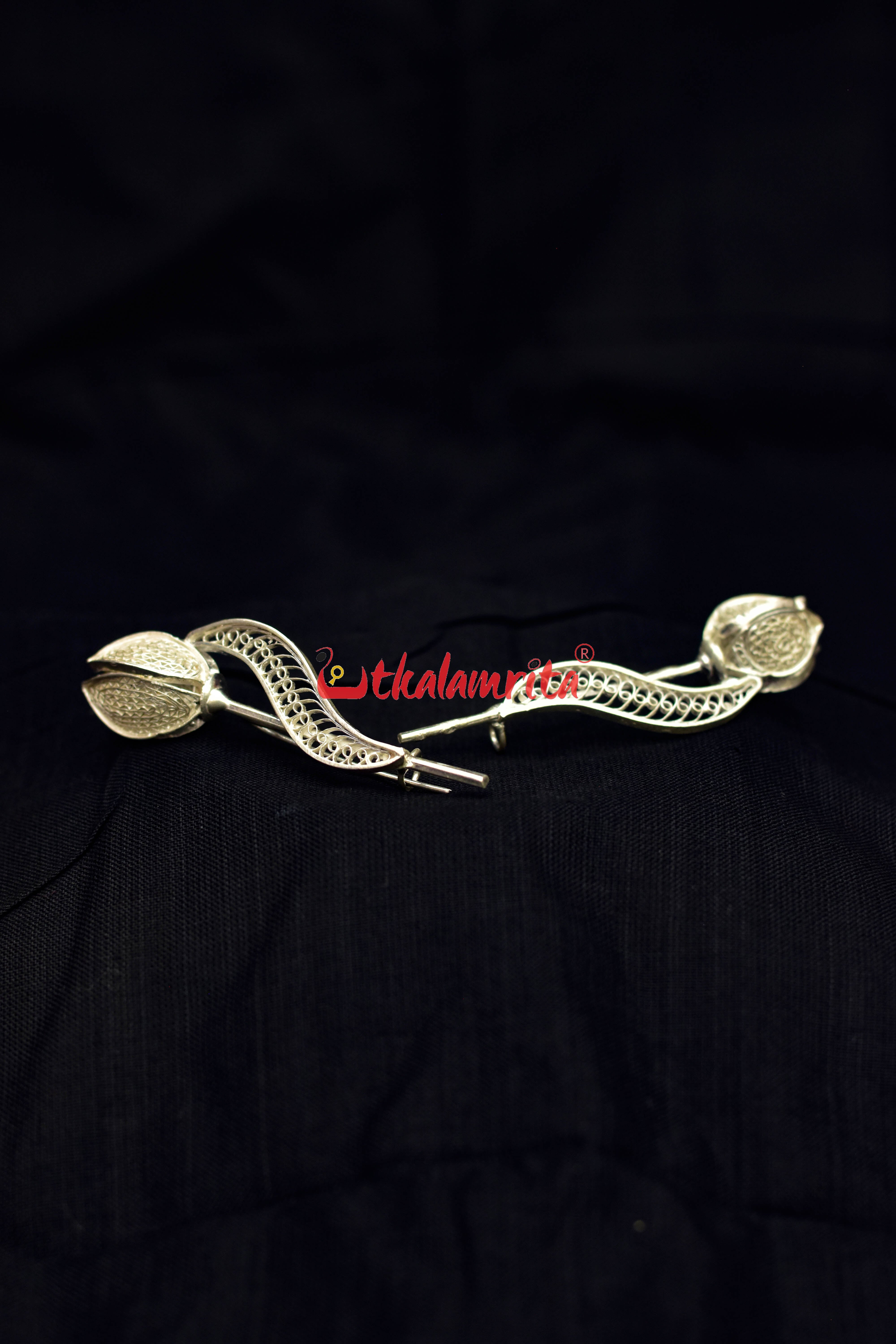 Short Rose Silver Filigree Brooch