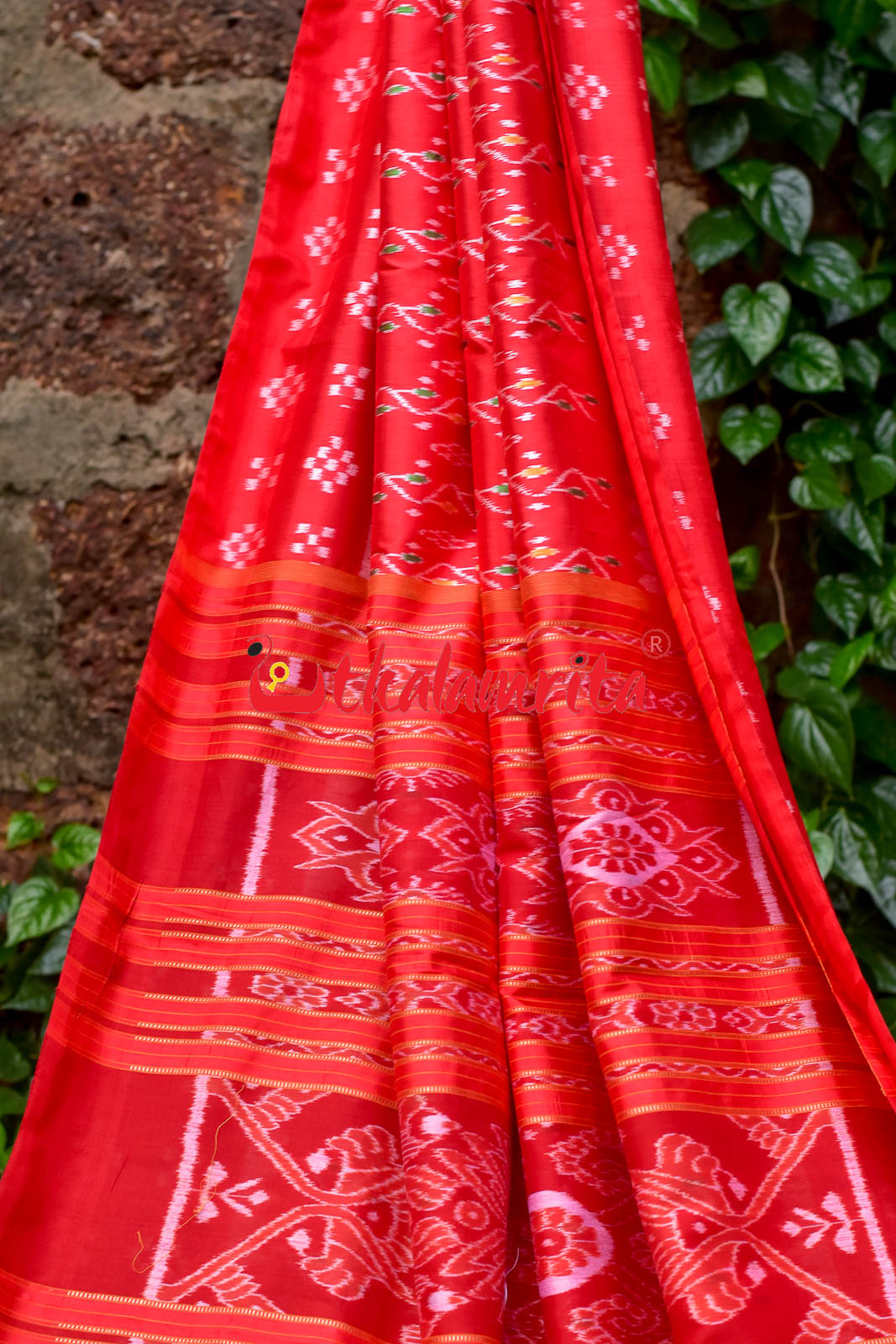 Red Vertical Daali Khandua Silk Saree