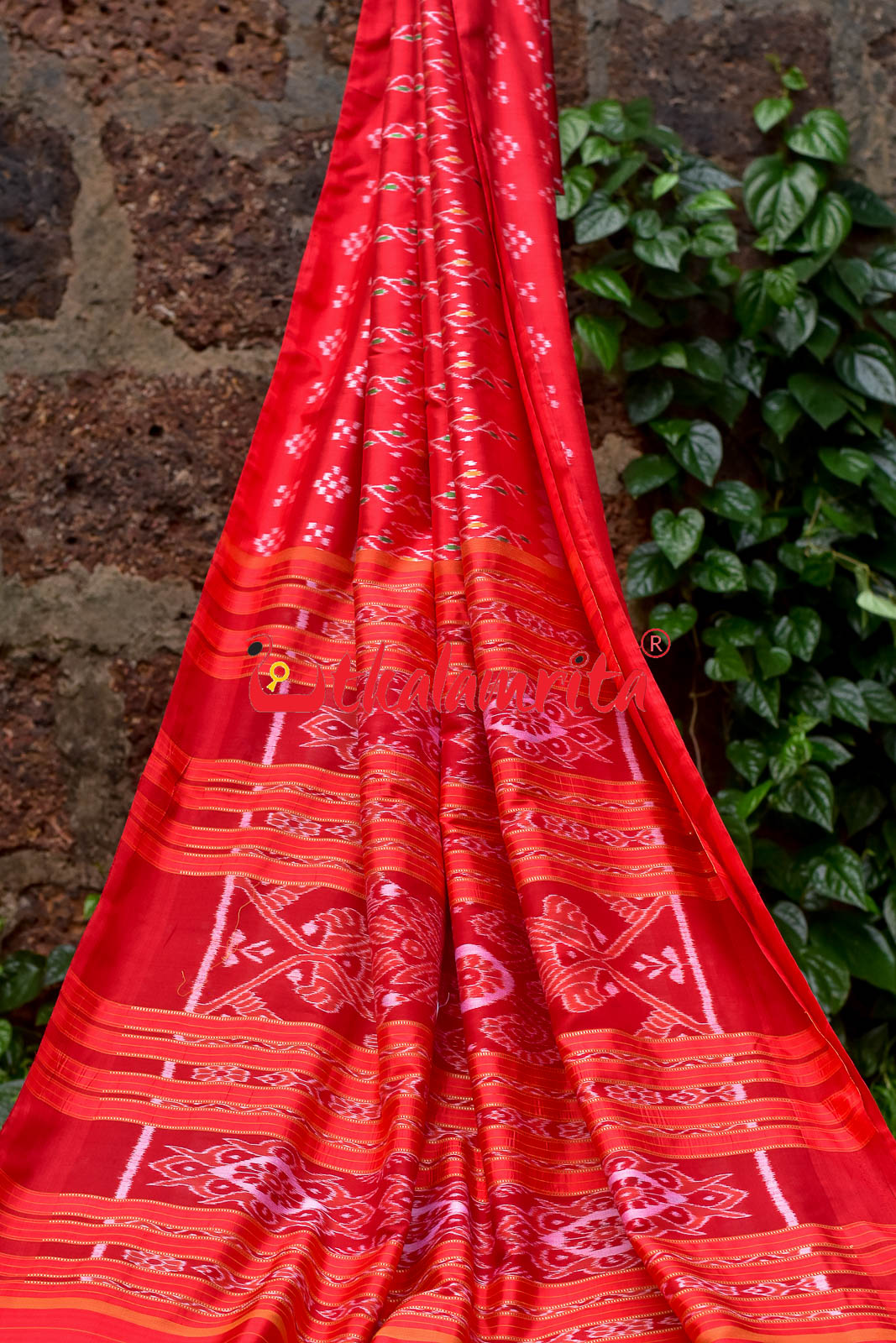 Red Vertical Daali Khandua Silk Saree