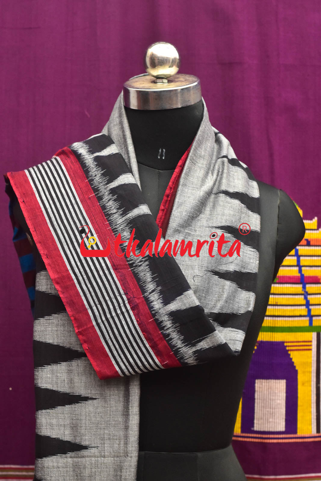 Grey Maroon Border Check Kumbha (Dupatta)