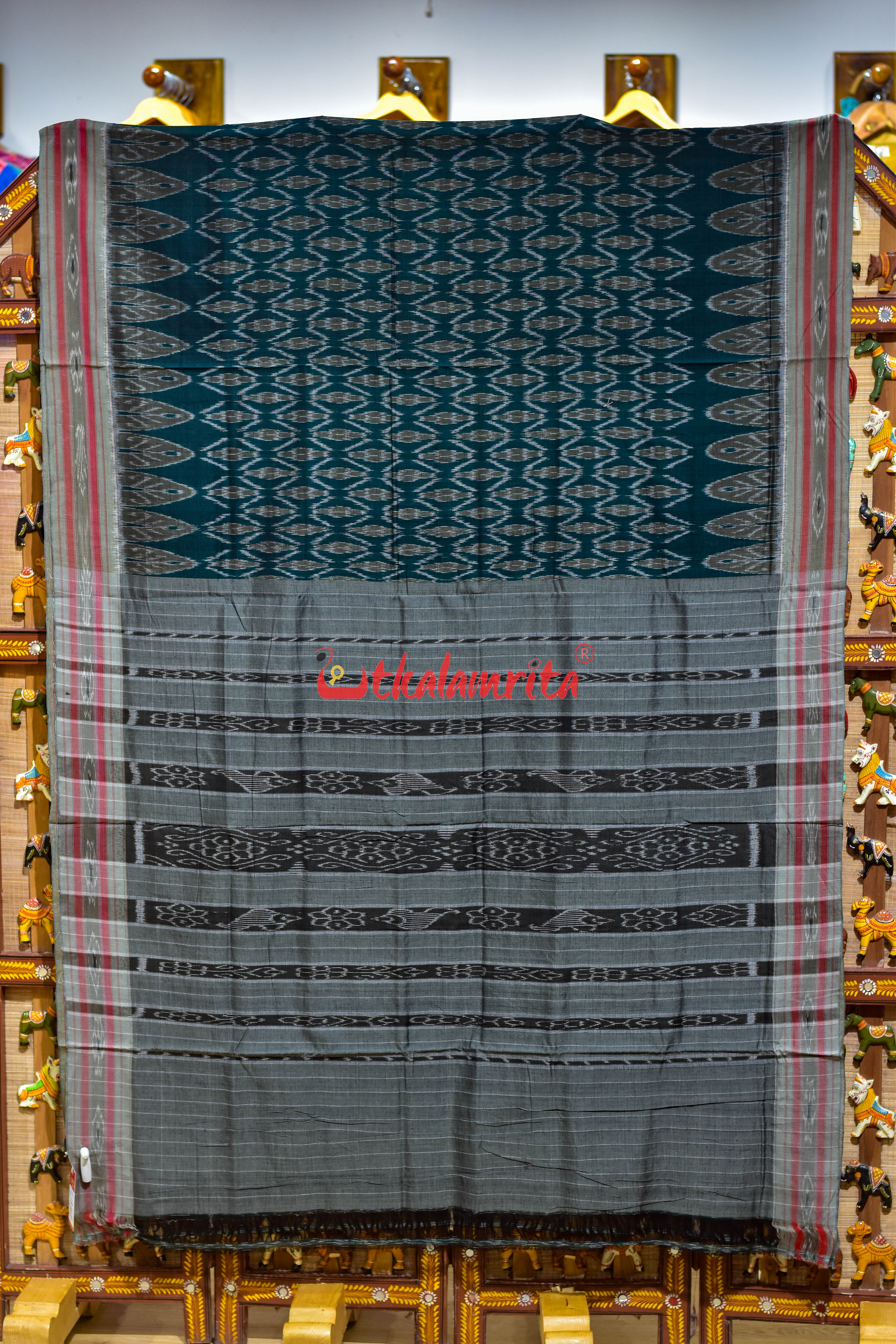 Dark Green Flower Kothi Pasapali Khandua Cotton Saree