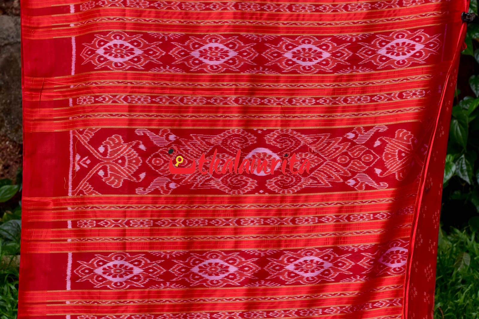 Red Vertical Daali Khandua Silk Saree