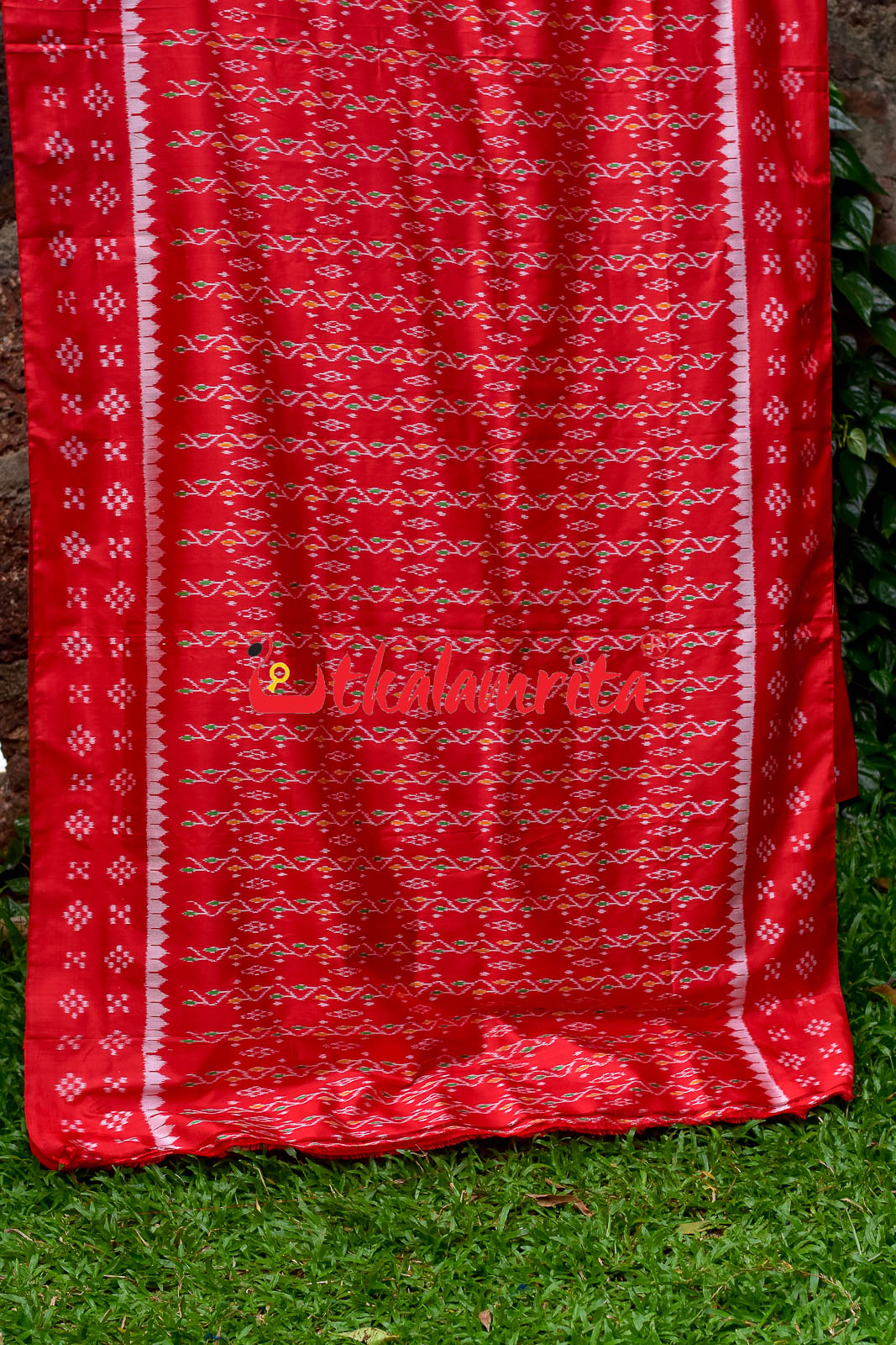 Red Vertical Daali Khandua Silk Saree