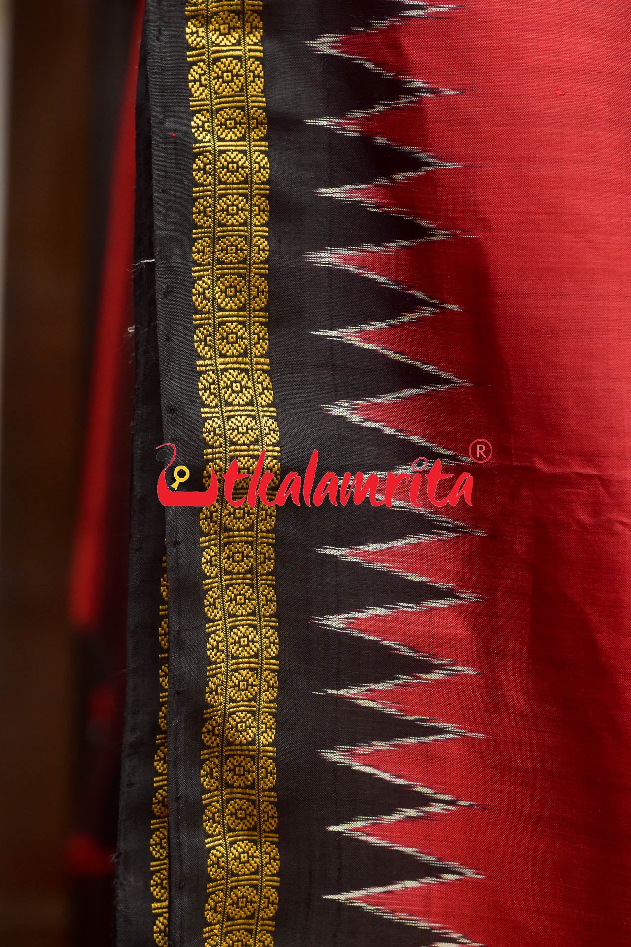 Ekphuliya Maroon Khandua Silk Saree