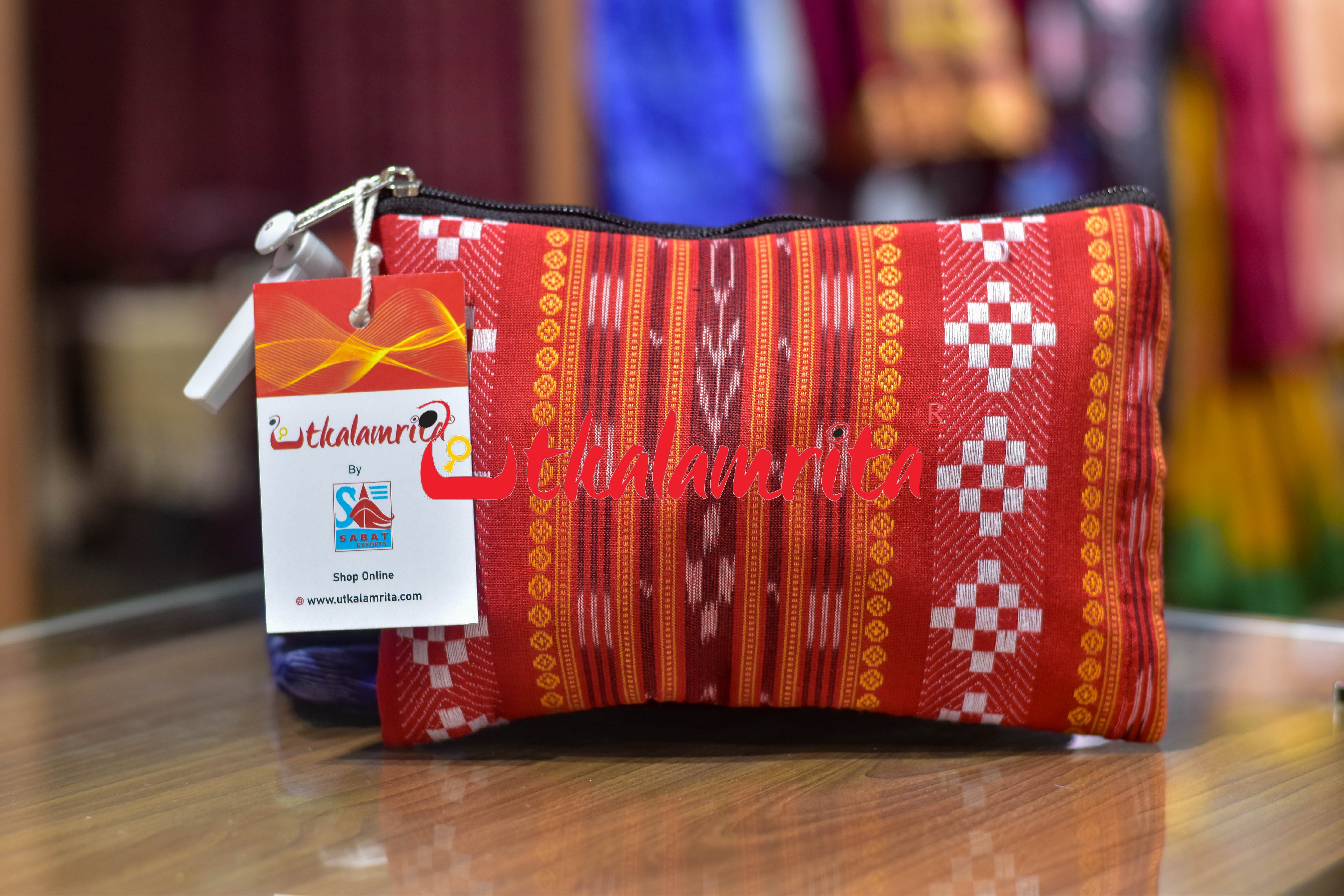 Red Dobby Pasapali Ikat Small Purse