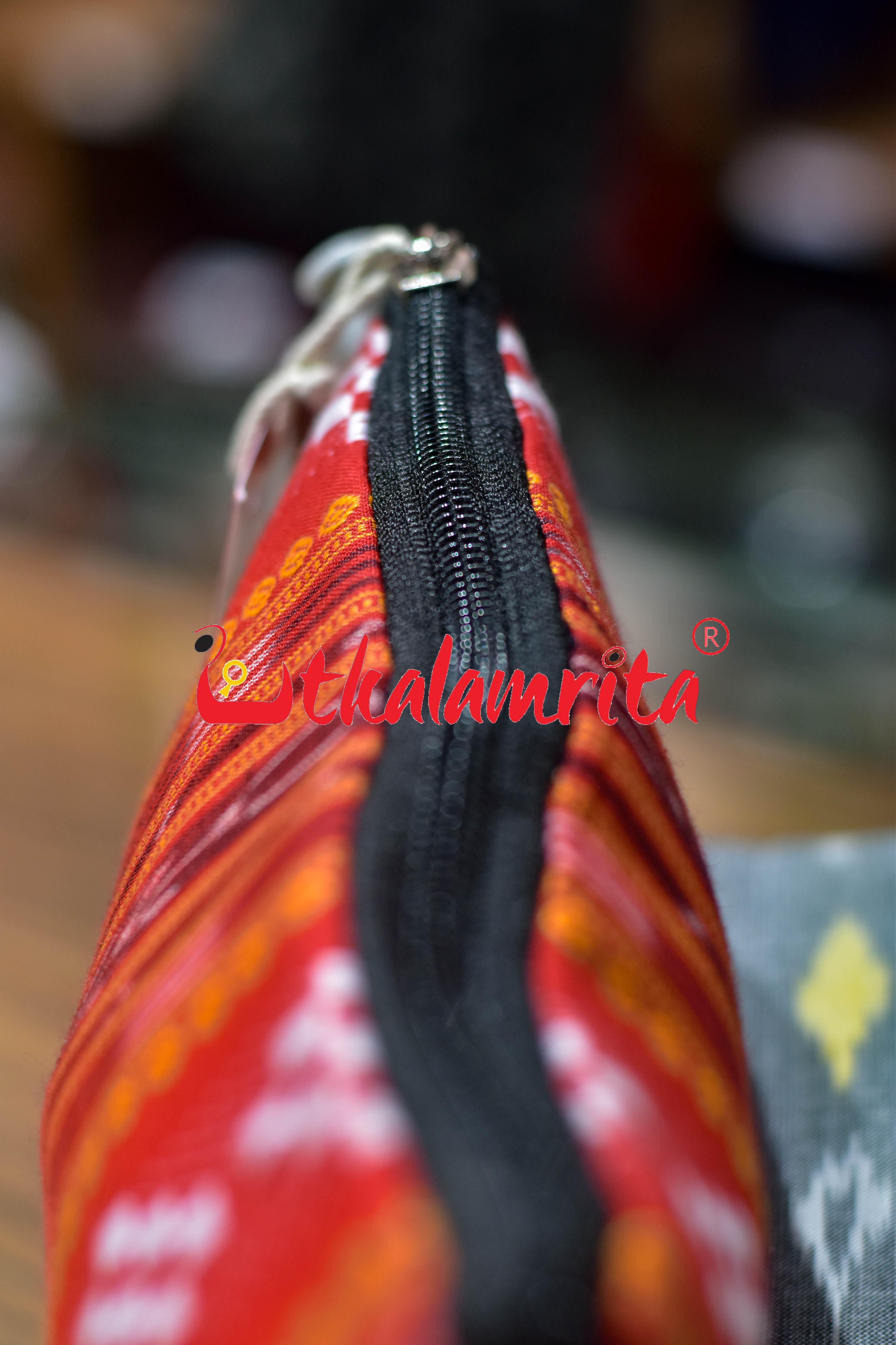 Red Dobby Pasapali Ikat Small Purse