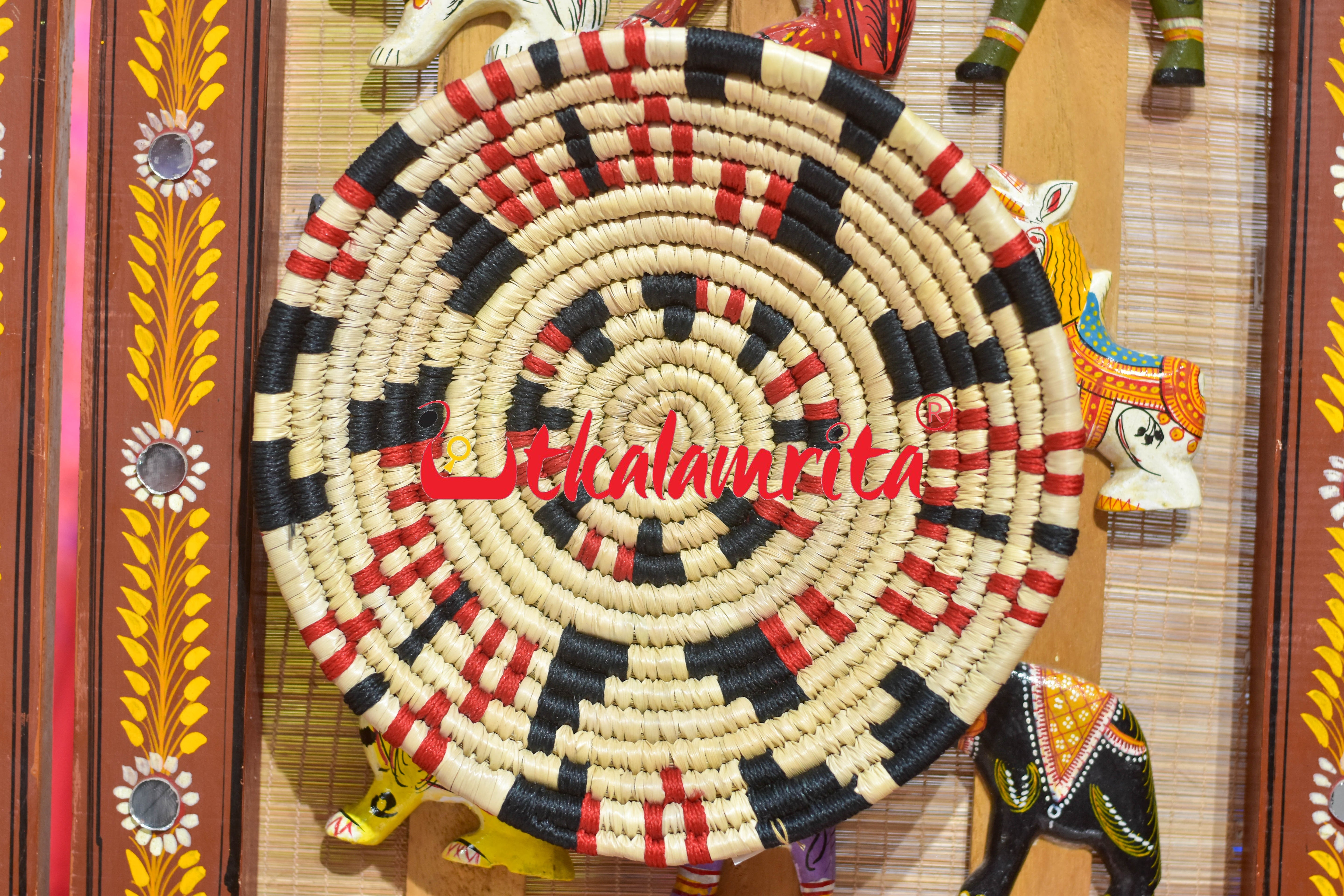 Sabai Grass Wall Basket (S)