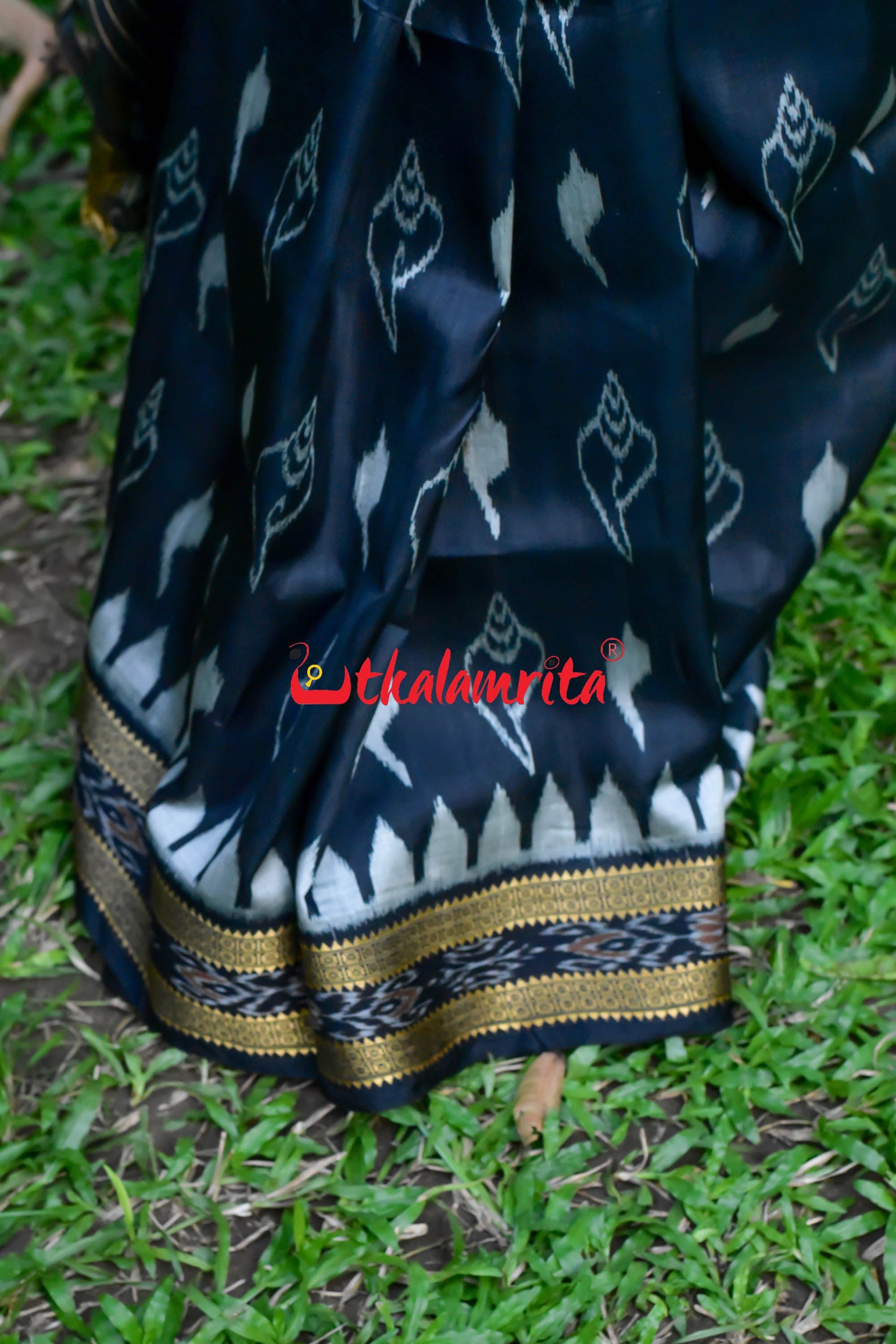 Black Sankha Khandua Silk Saree