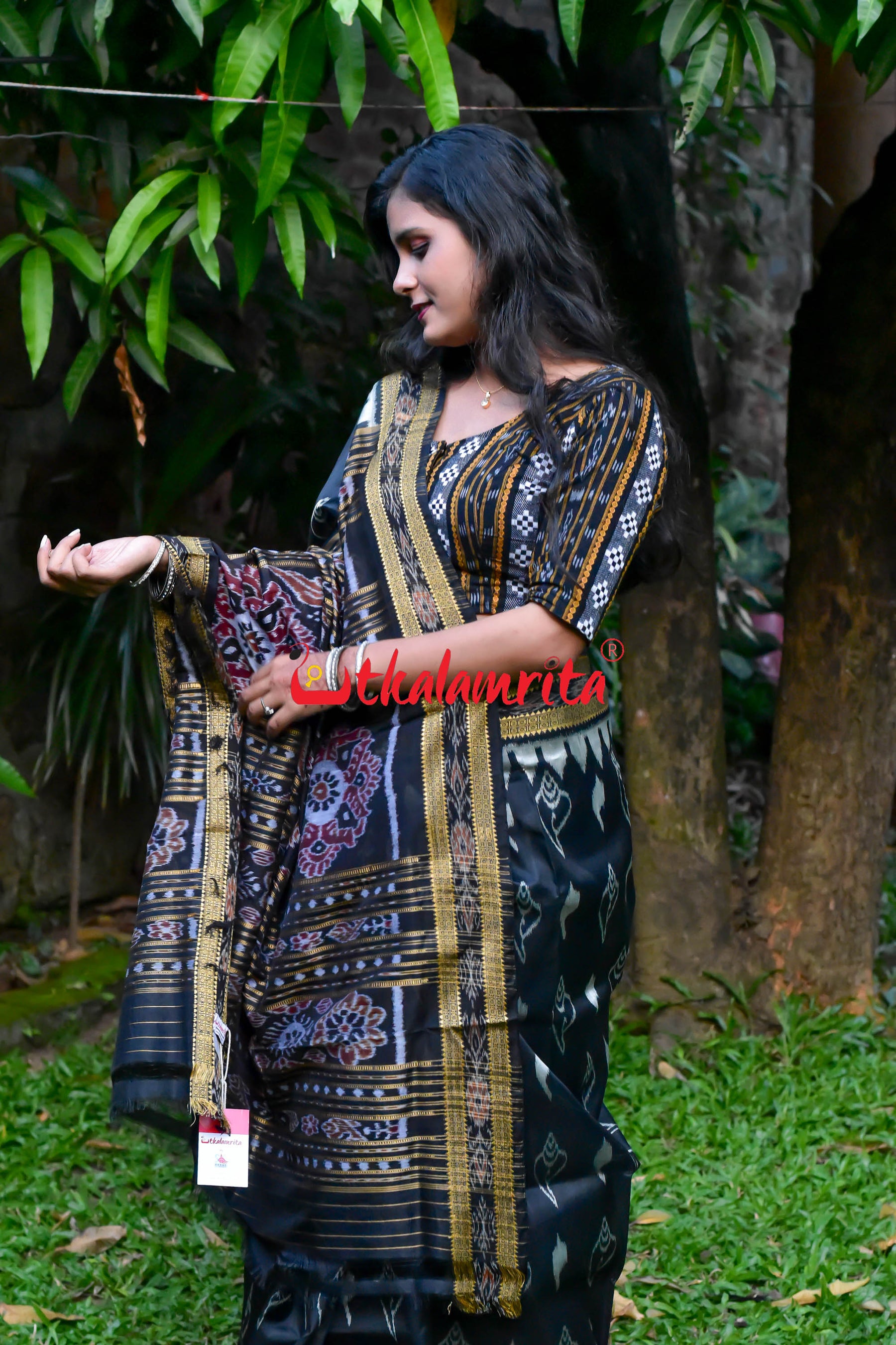 Black Sankha Khandua Silk Saree