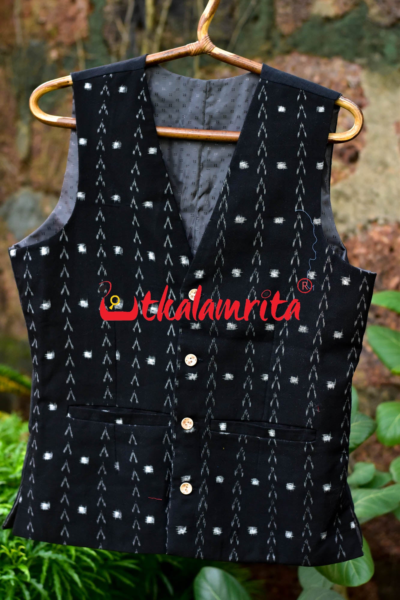 Black Tipa Dhanpatri (Ladies' Jacket)