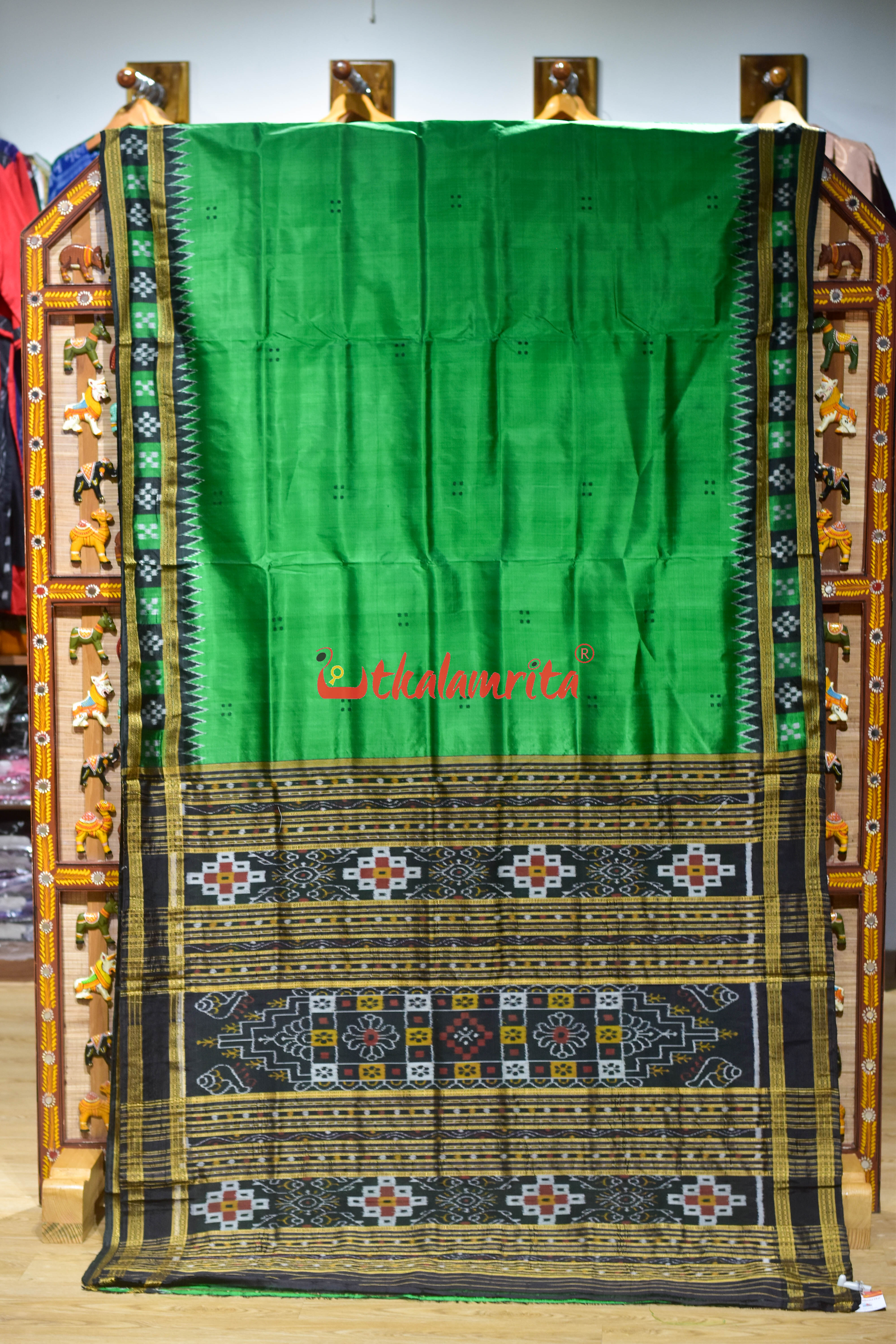 Green Kuthi Border Pasapali Khandua Silk Saree
