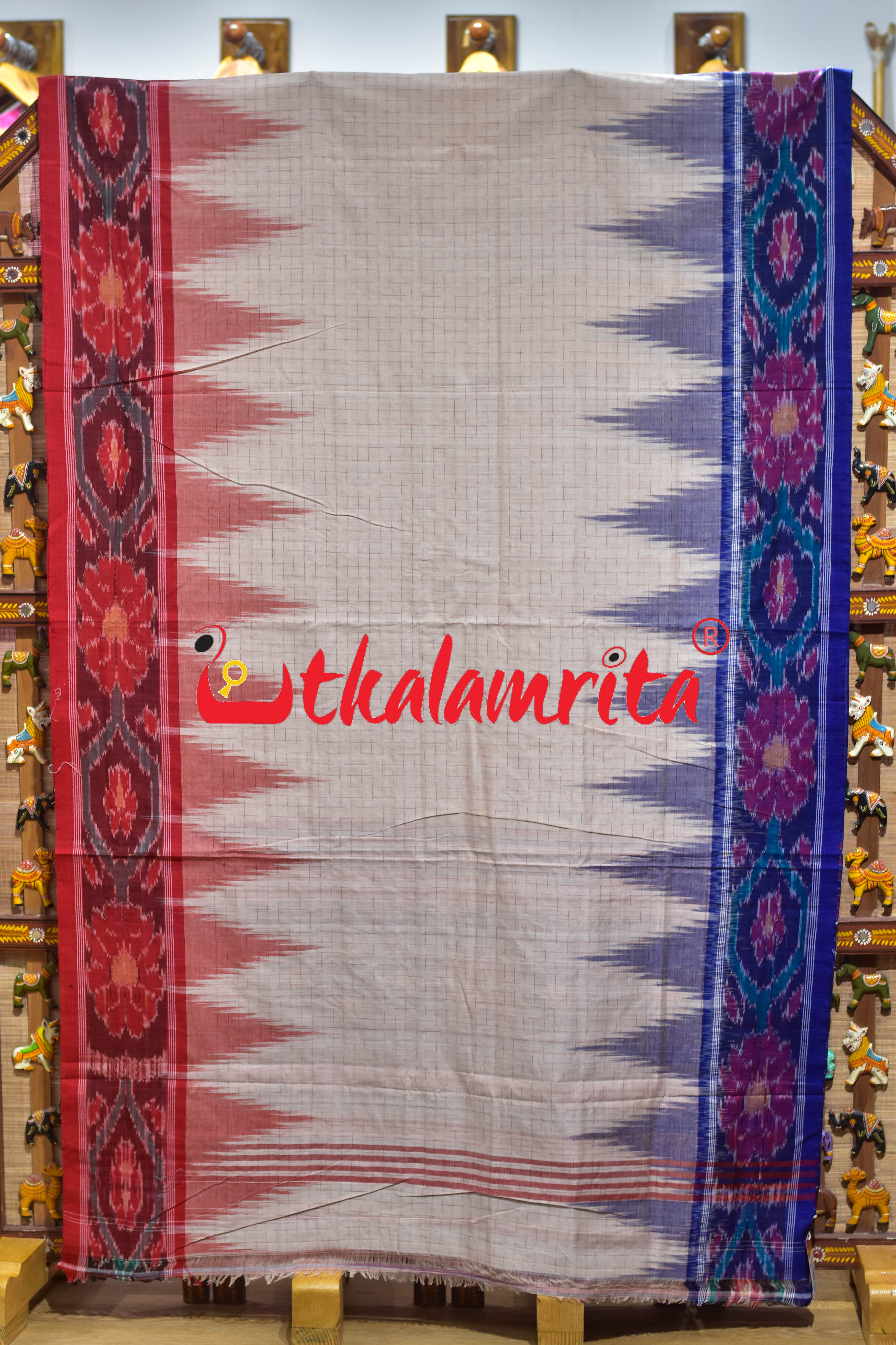 Off White Ganga Jamuna Temple Scot Khandua Cotton Saree