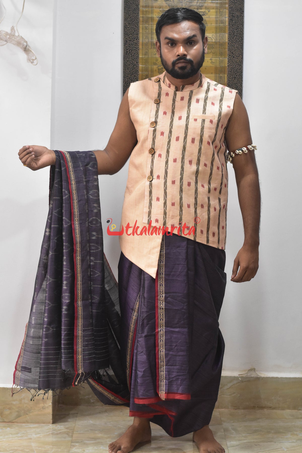 Double Anchal Body Ikat Tussar Silk Saree