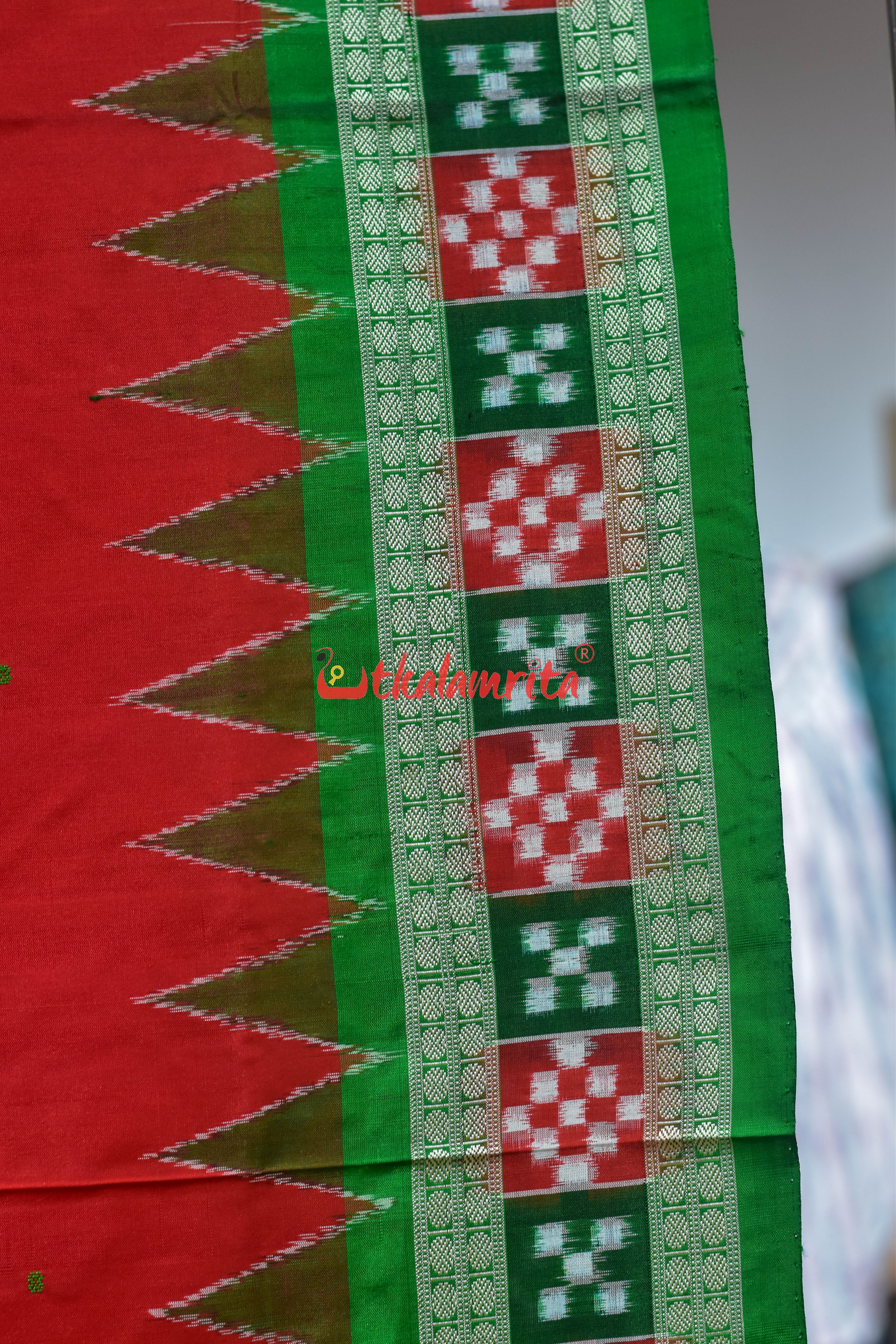 Red Border Pasapali Sambalpuri Silk Saree