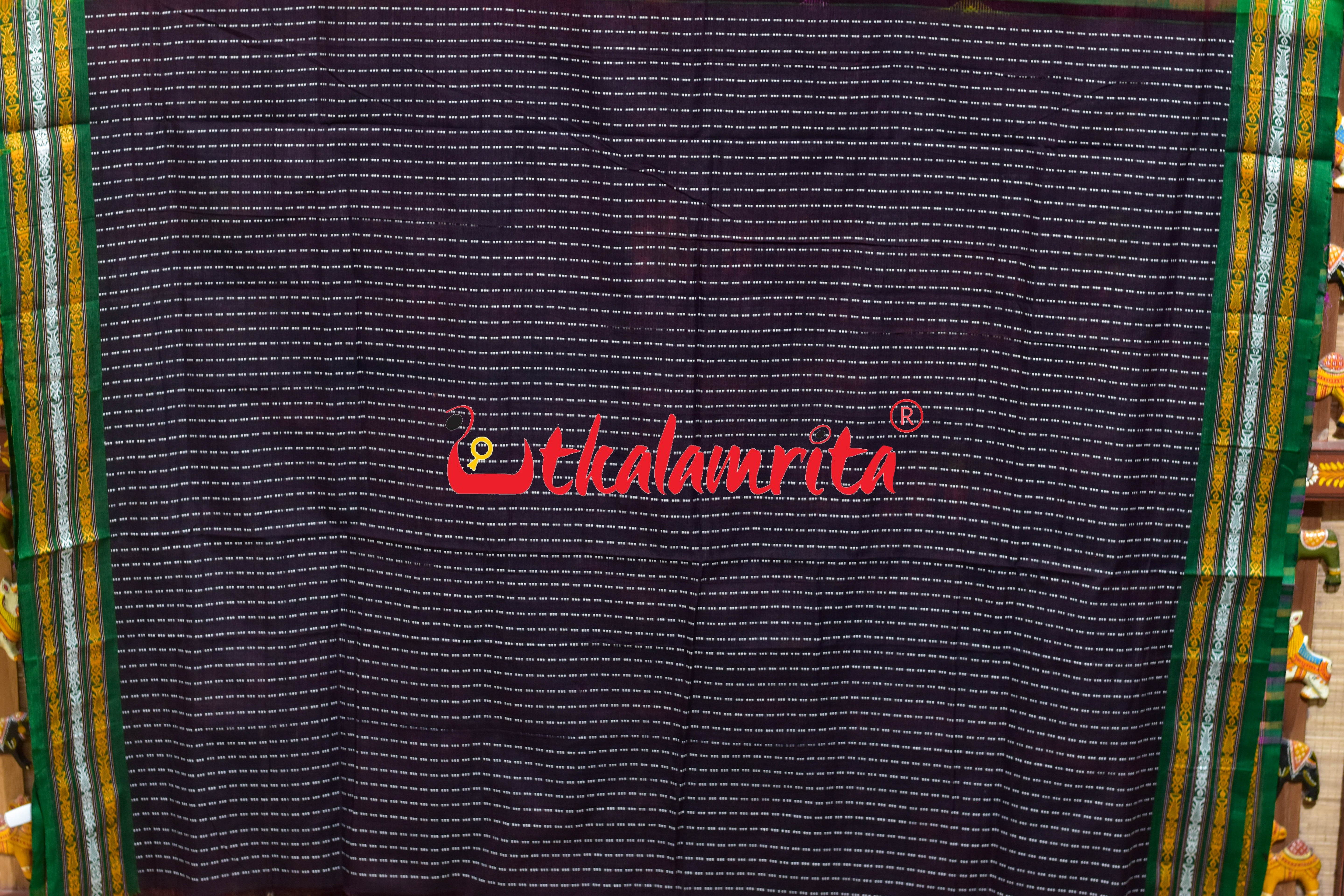 Green Buta Phula Anchal Dhalapathar Cotton Saree