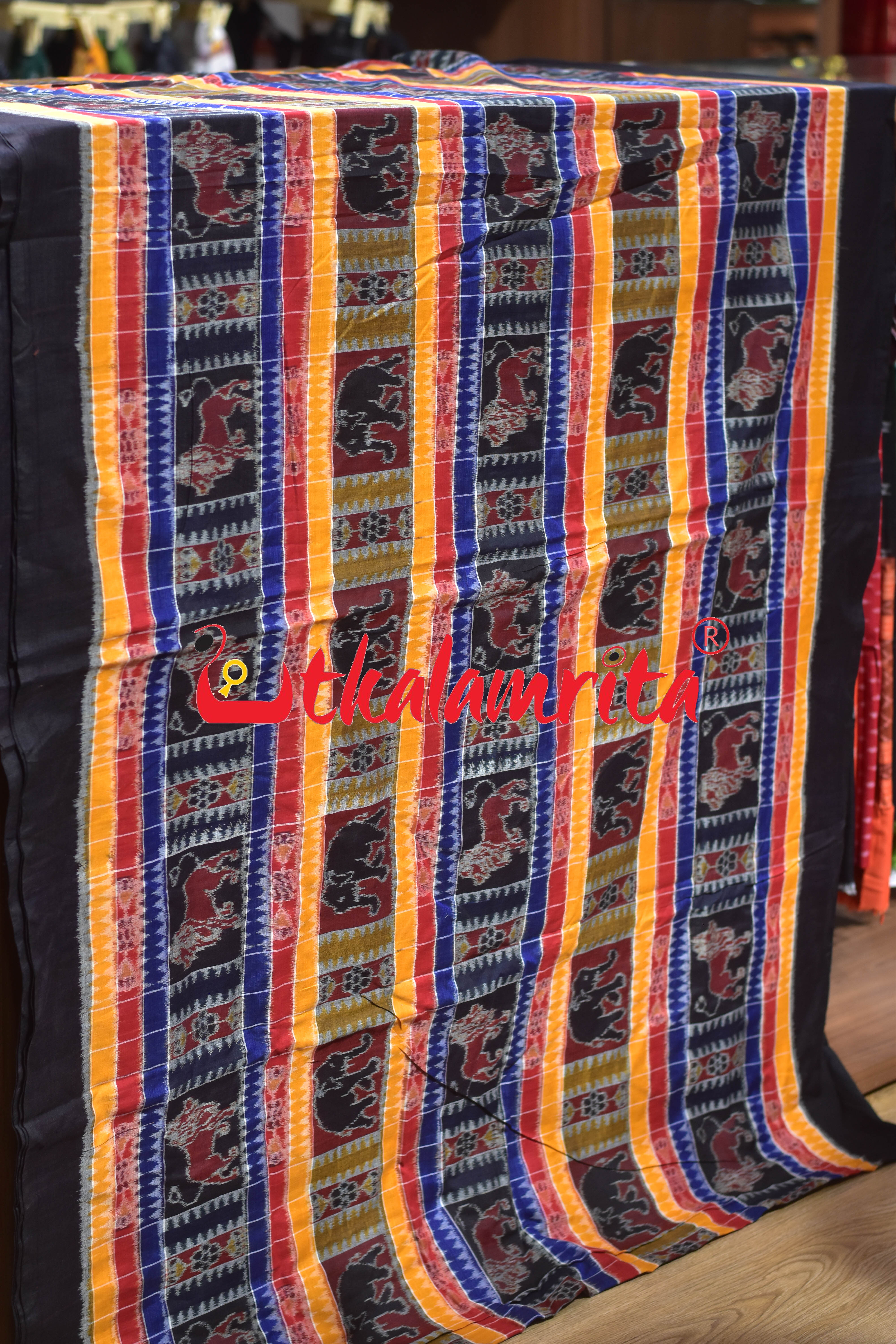 Blue Red Gaja Singha Utkala Lakhmi (Fabric)