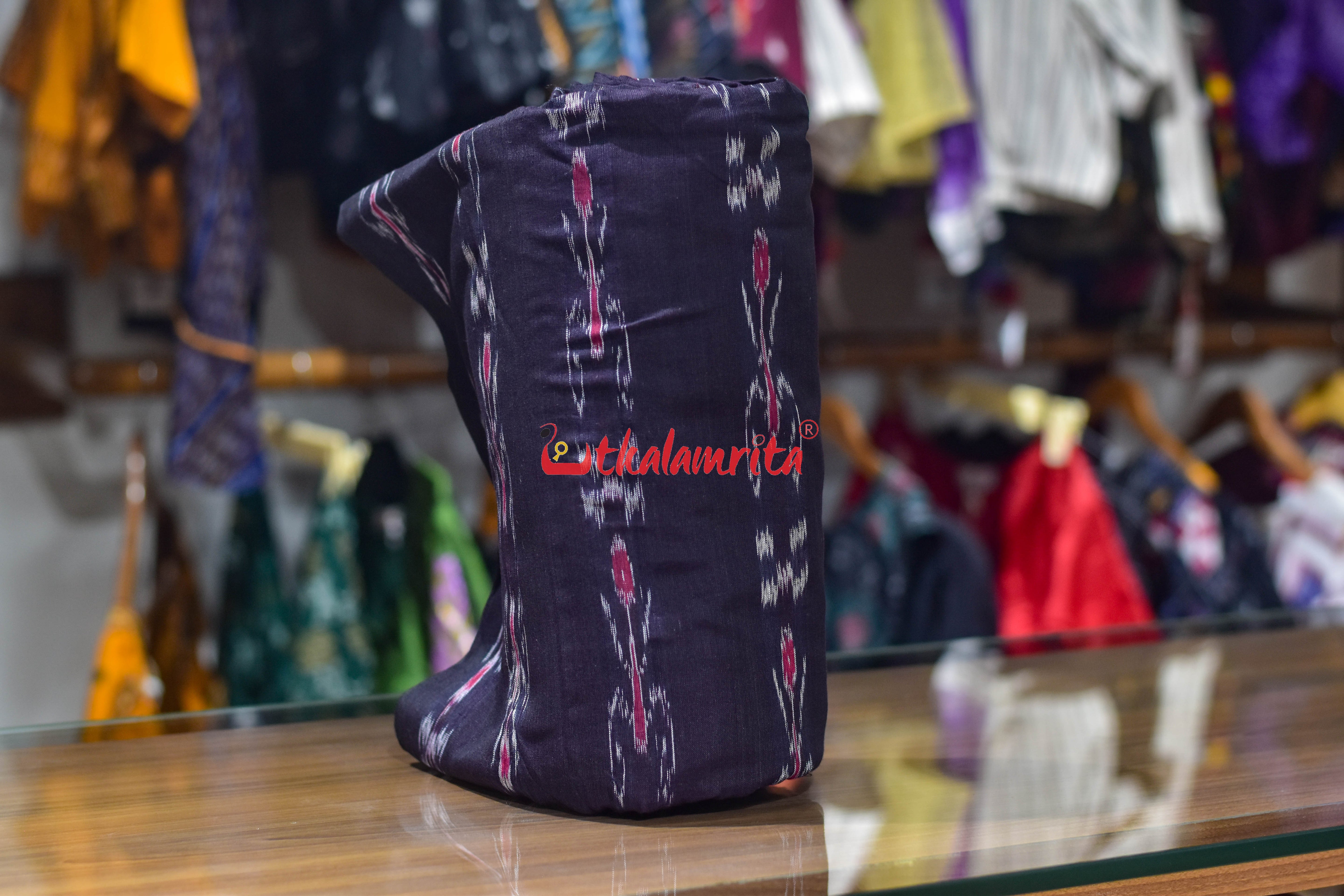 Wine Pasapali and Kadha (Fabric)