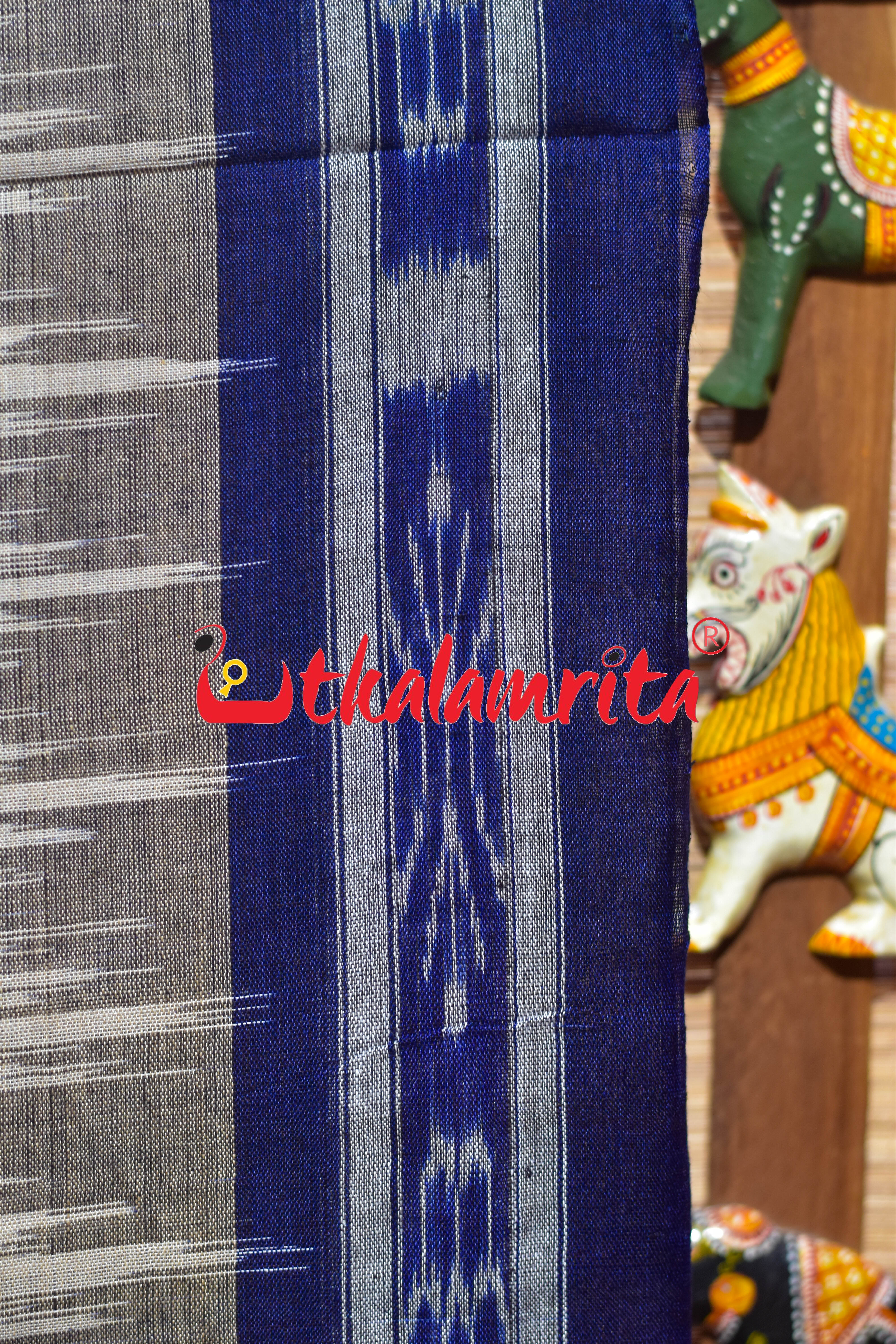 Off White Blue Check Daali Scot Khandua Cotton Saree