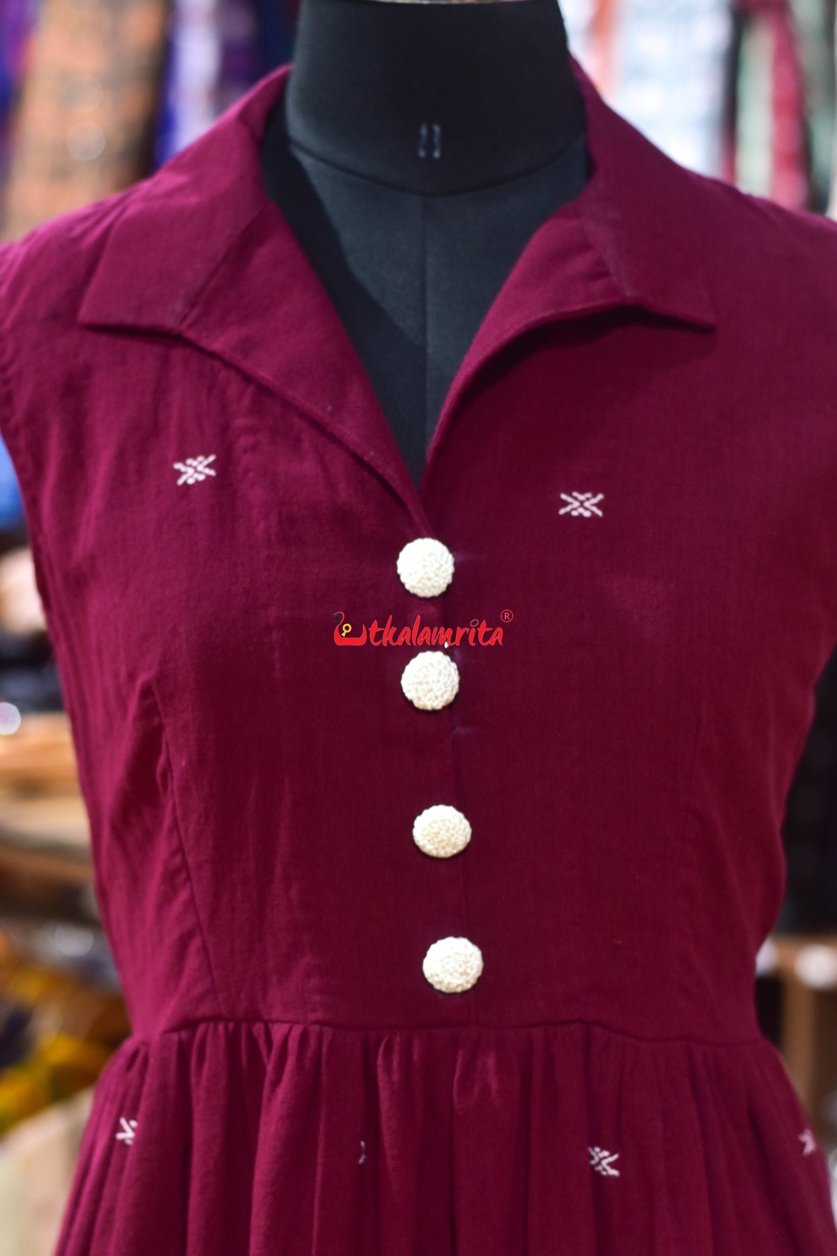 Maroon With White Buti Kotpad (Ladies' Sleeveless Gown)
