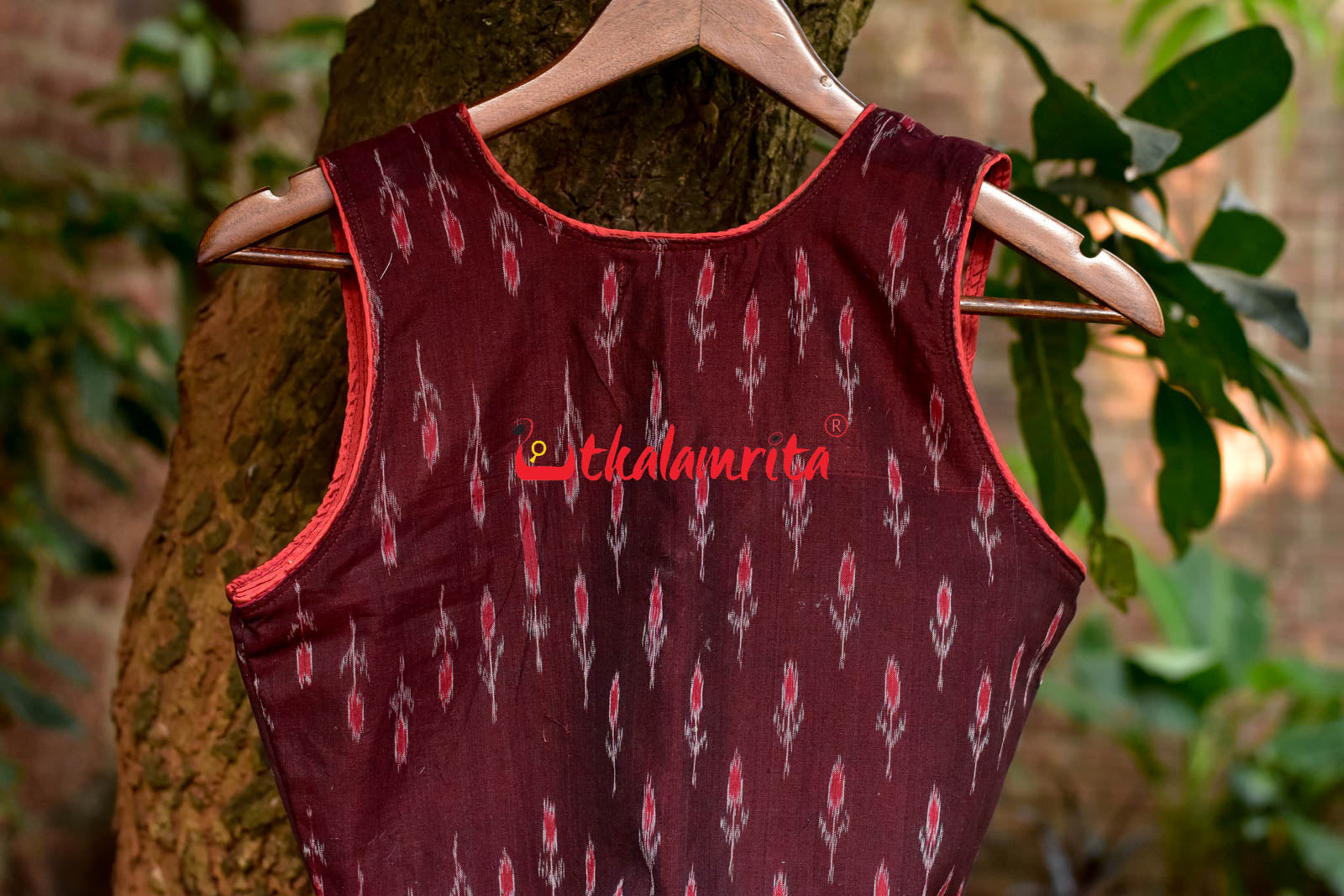 Maroon Labanga Bandha(Ladies Shrug)