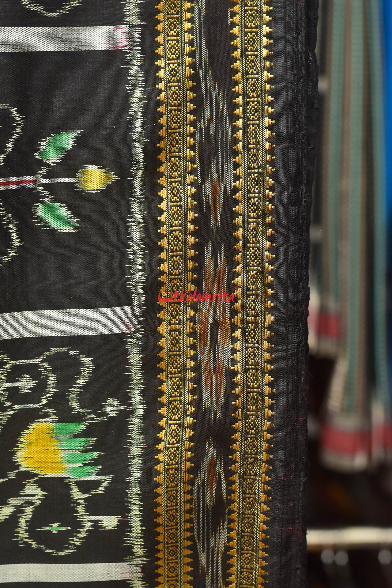 Red Dot Border Nabakothi Silk Saree