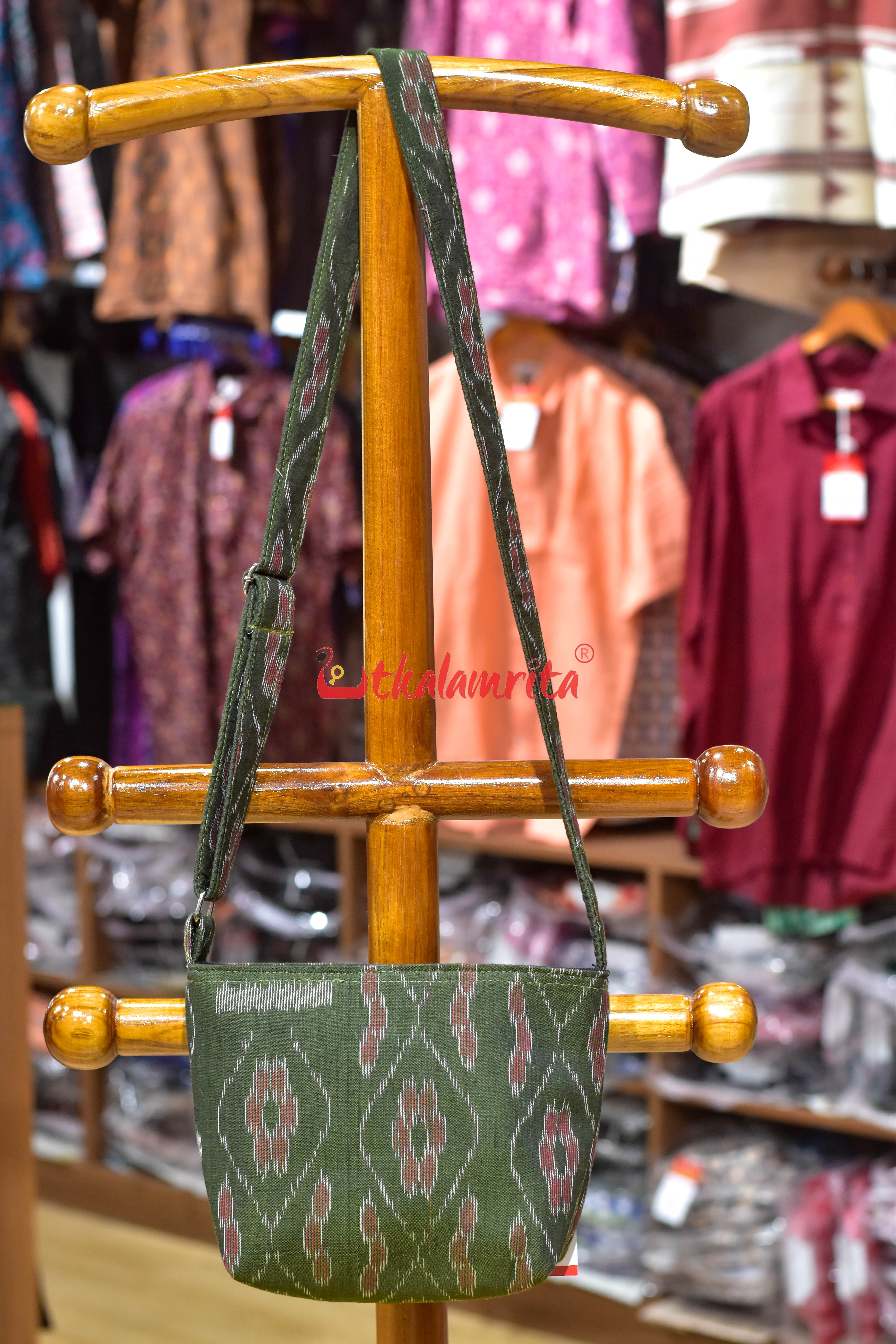 Mehndi Flower Bandha Small Sling Bag
