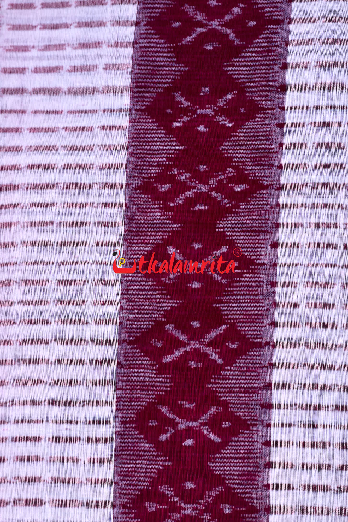 White Maroon Bandha (Fabric)