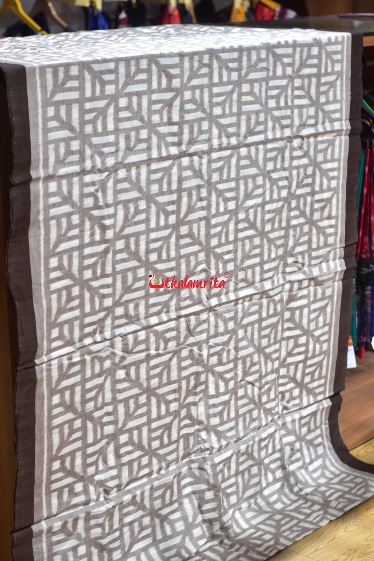 BR Brown Kothari Maniabandha Cotton (Fabric)