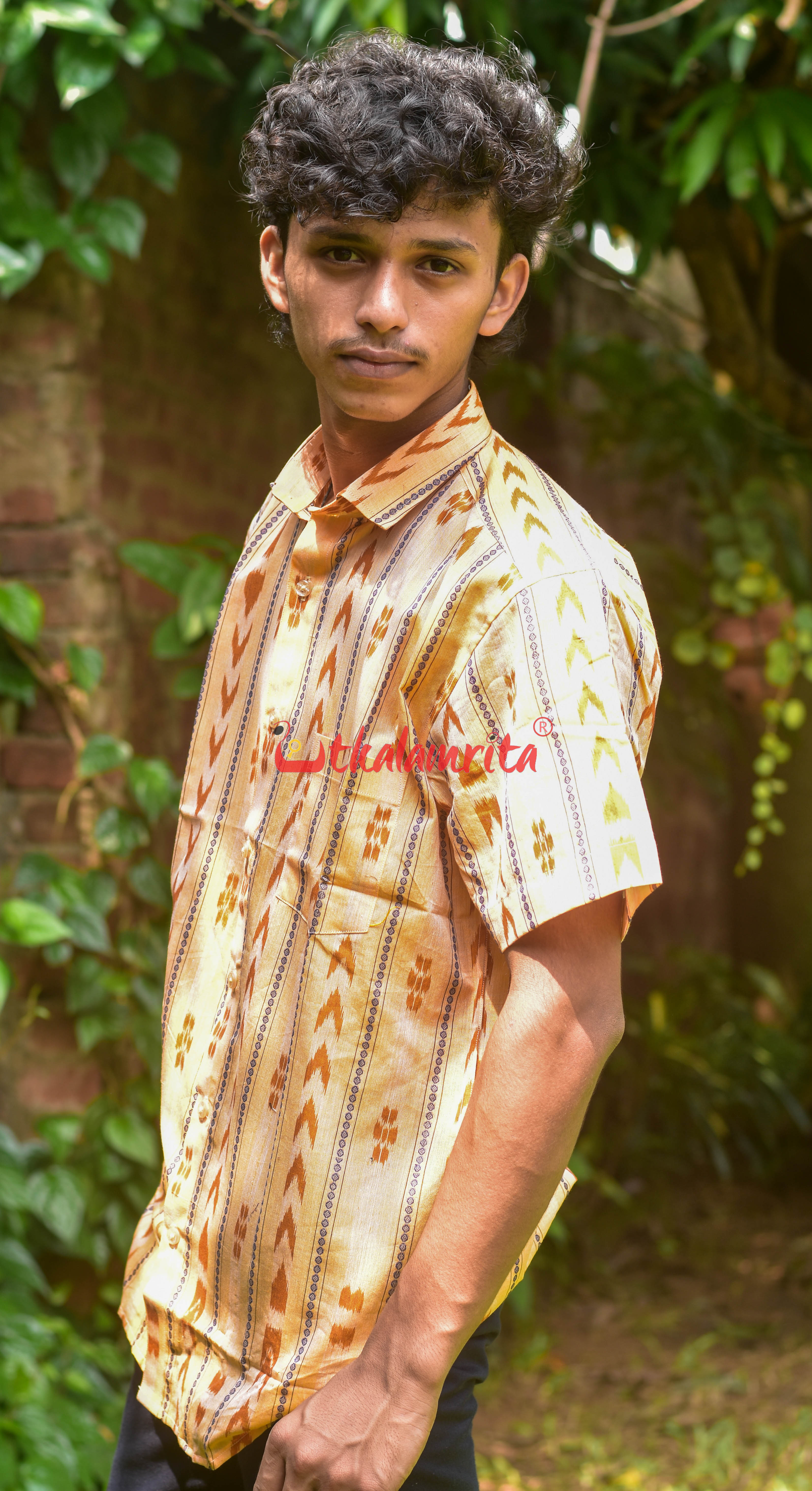 Chandan Dhapatri (Mens' Half Shirt)