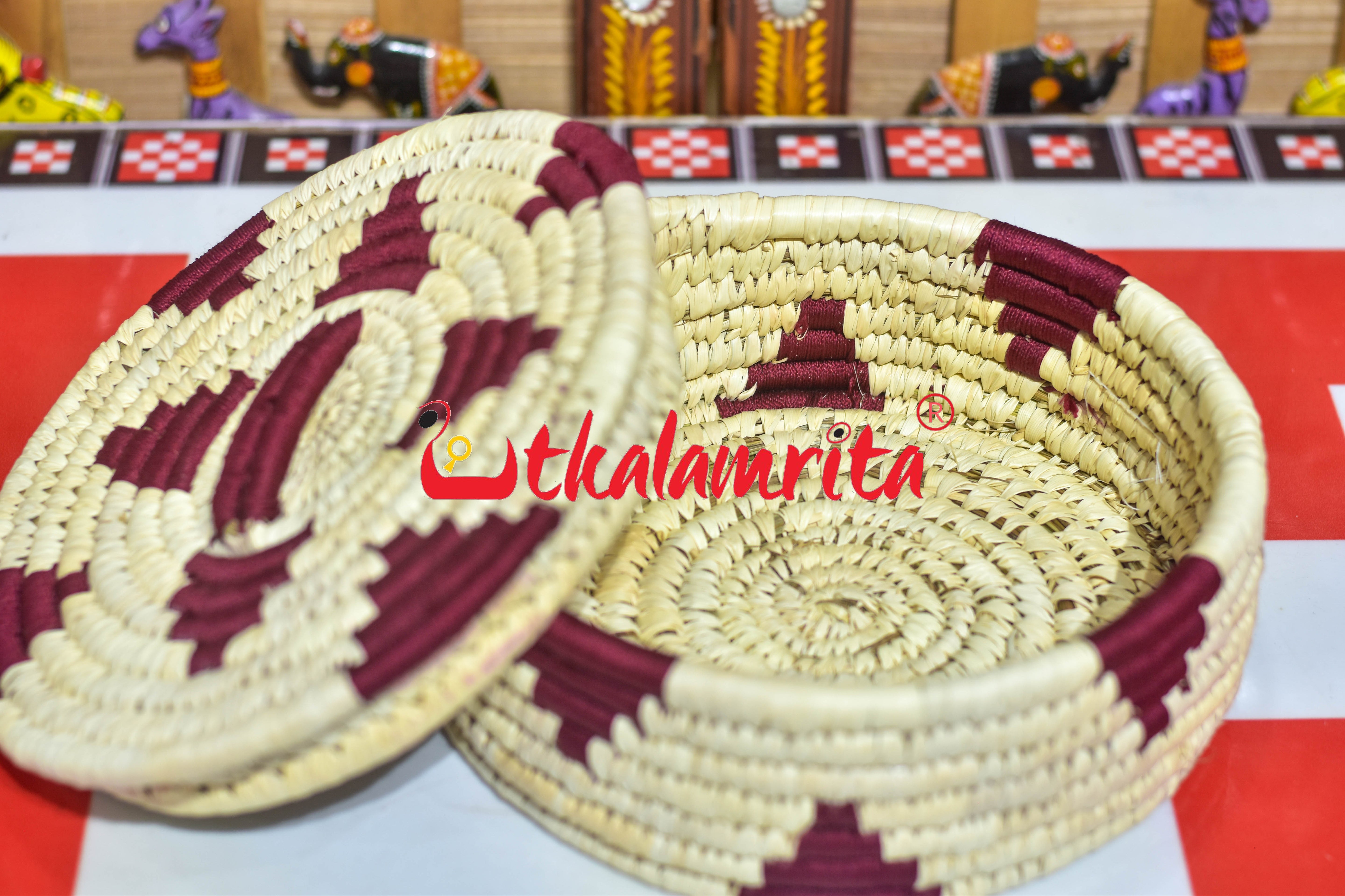 Sabai Grass Leo Roti Box (Maroon)
