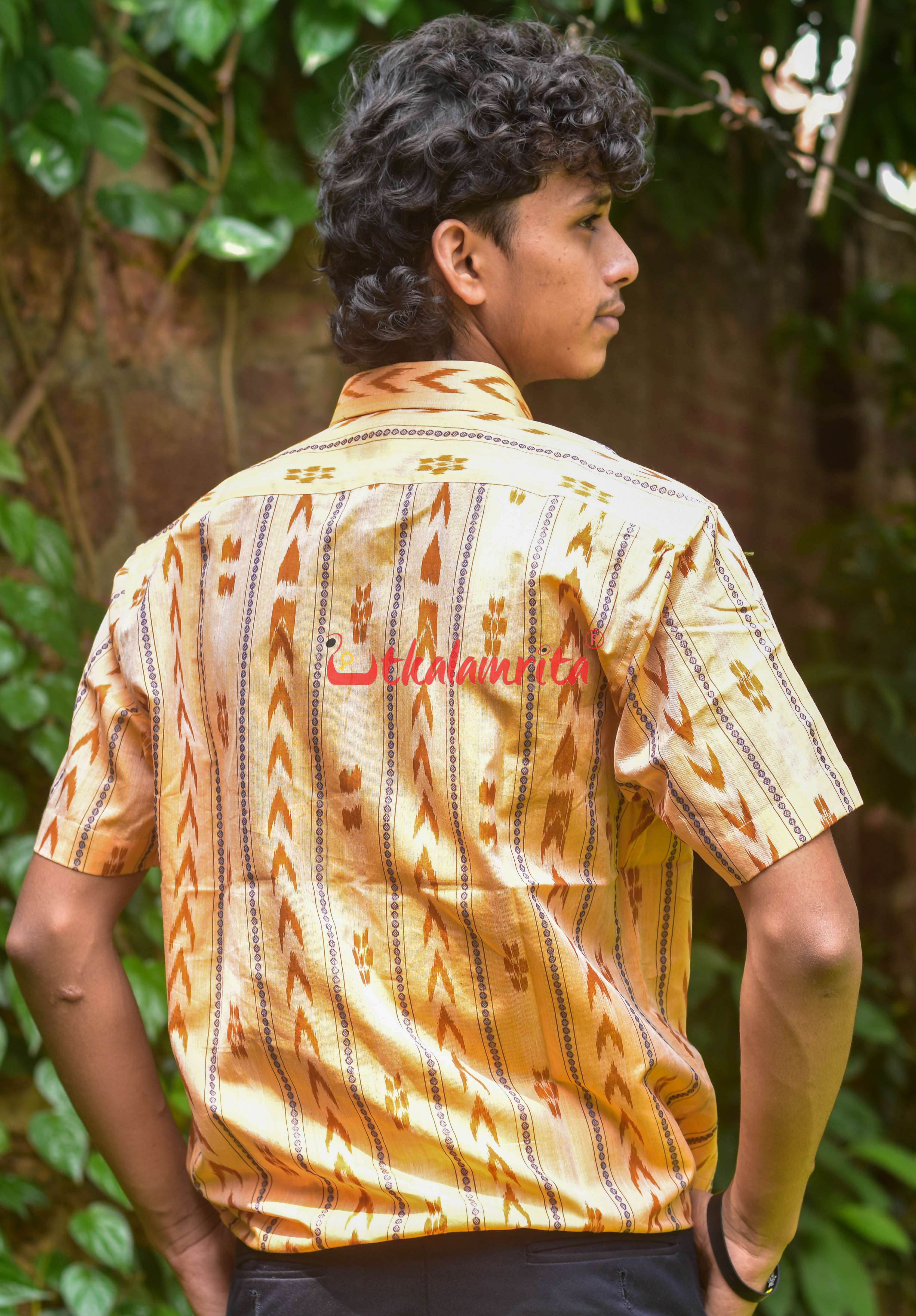 Chandan Dhapatri (Mens' Half Shirt)