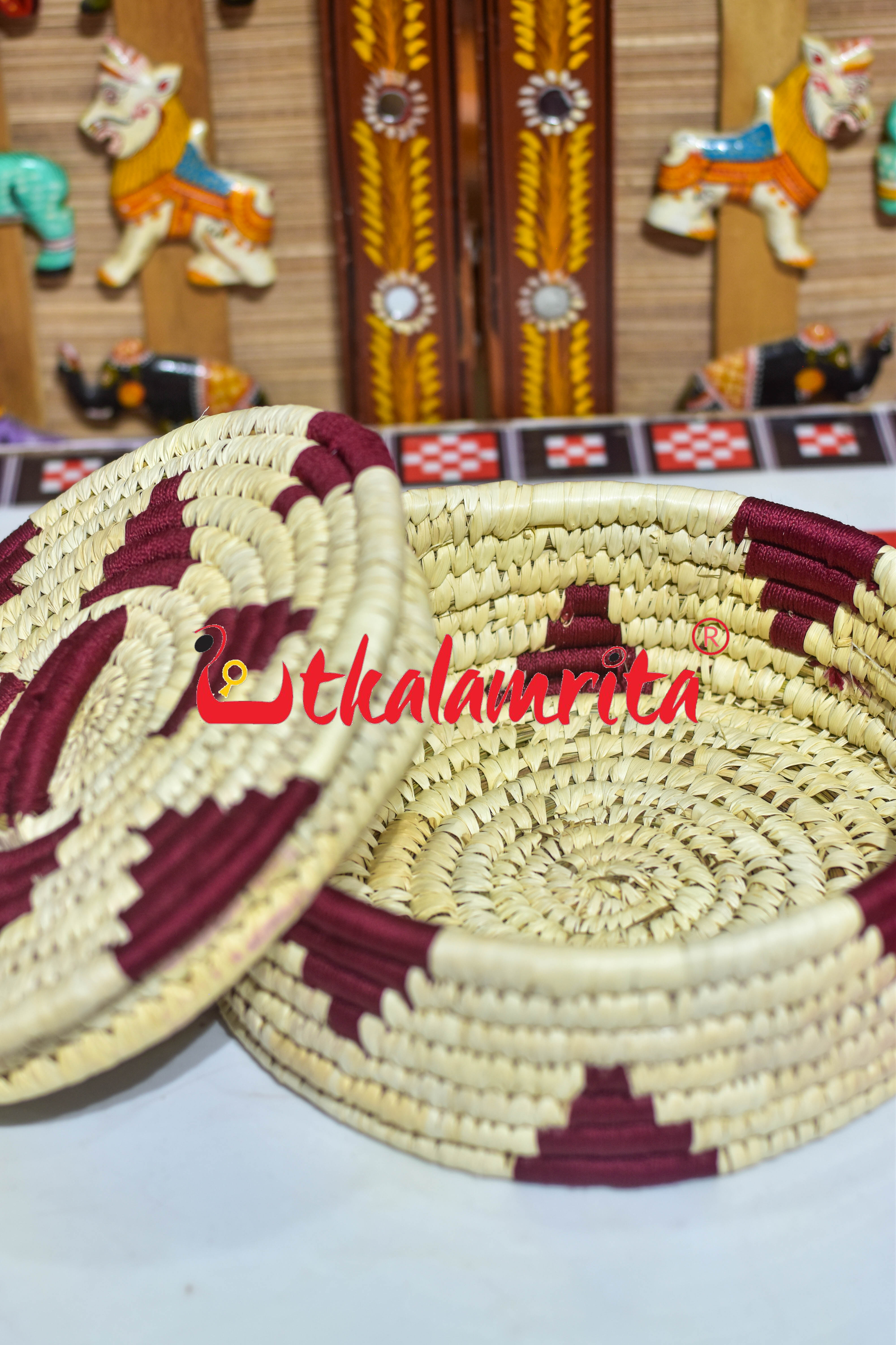 Sabai Grass Leo Roti Box (Maroon)