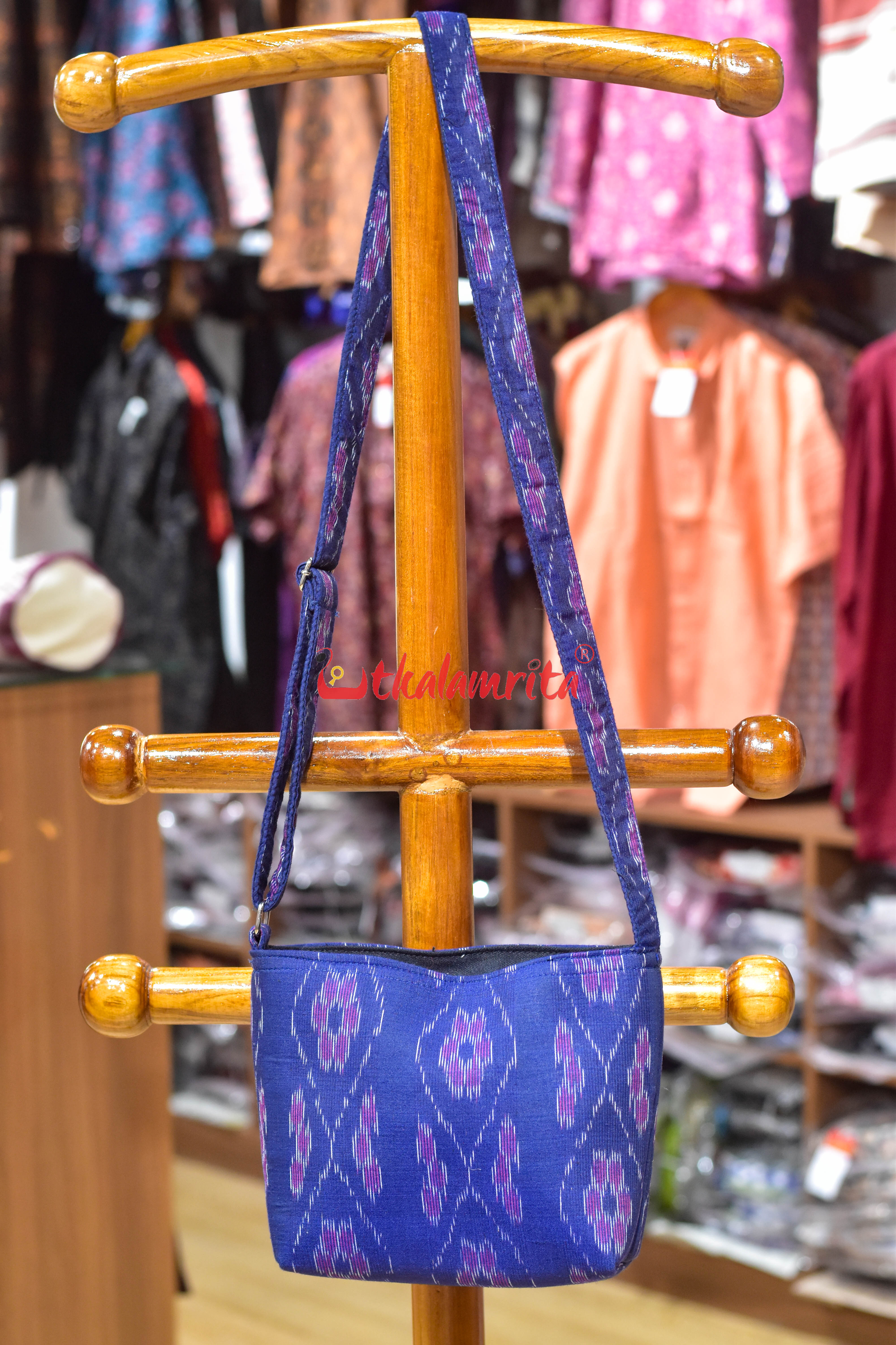 Blue Flower Bandha Small Sling Bag