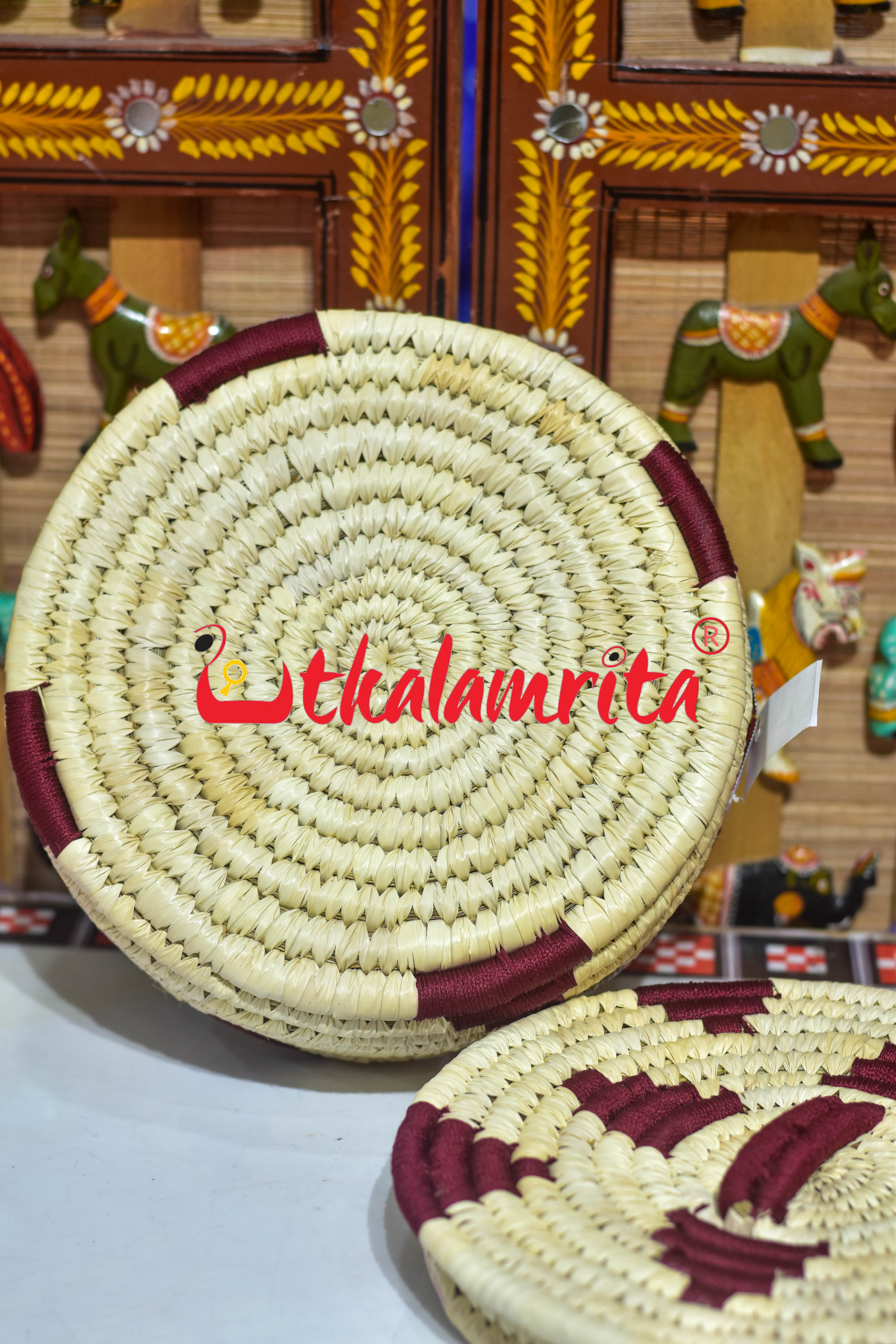 Sabai Grass Leo Roti Box (Maroon)