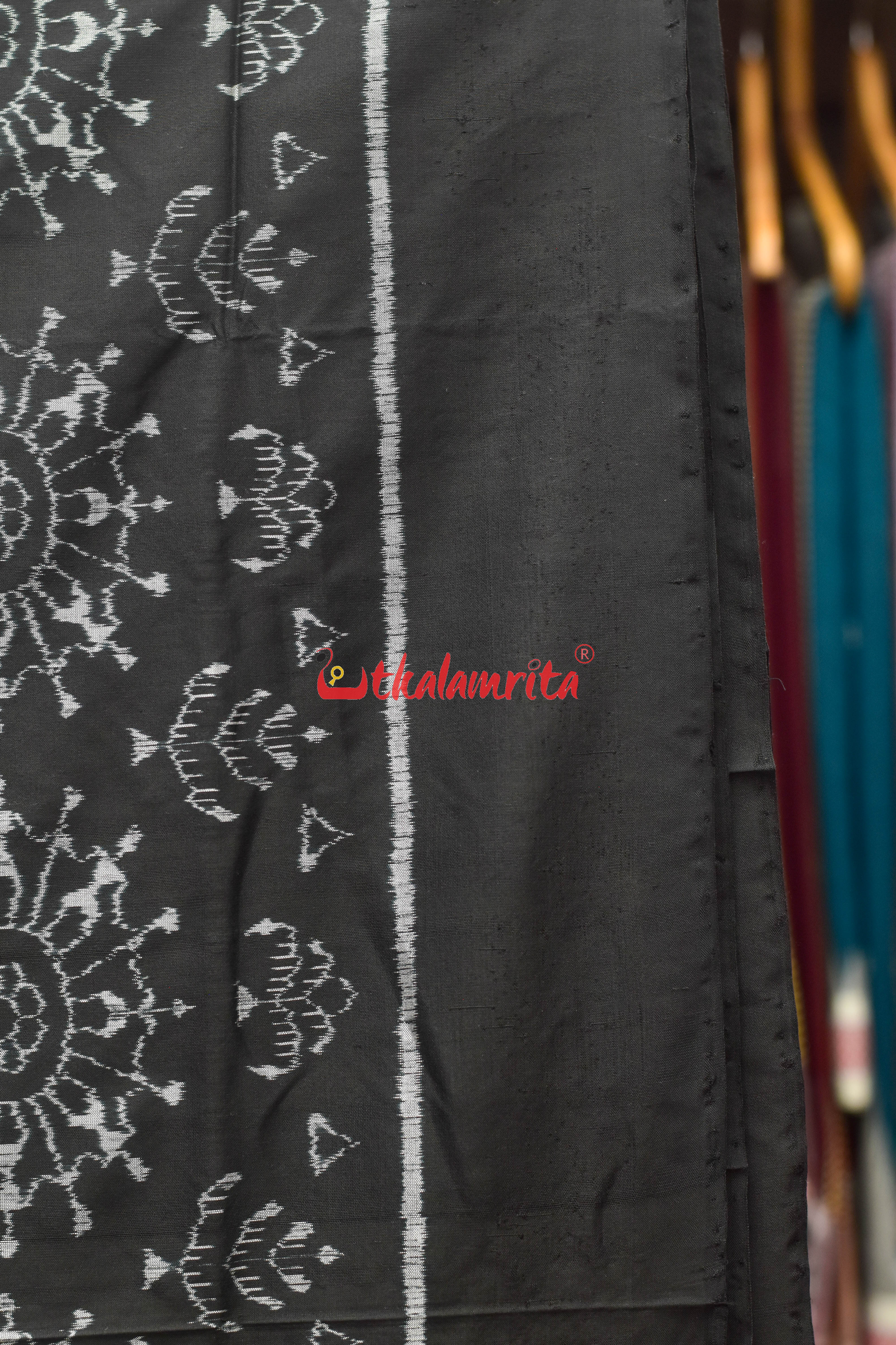 Black Circle Tribal Sambalpuri Silk Saree