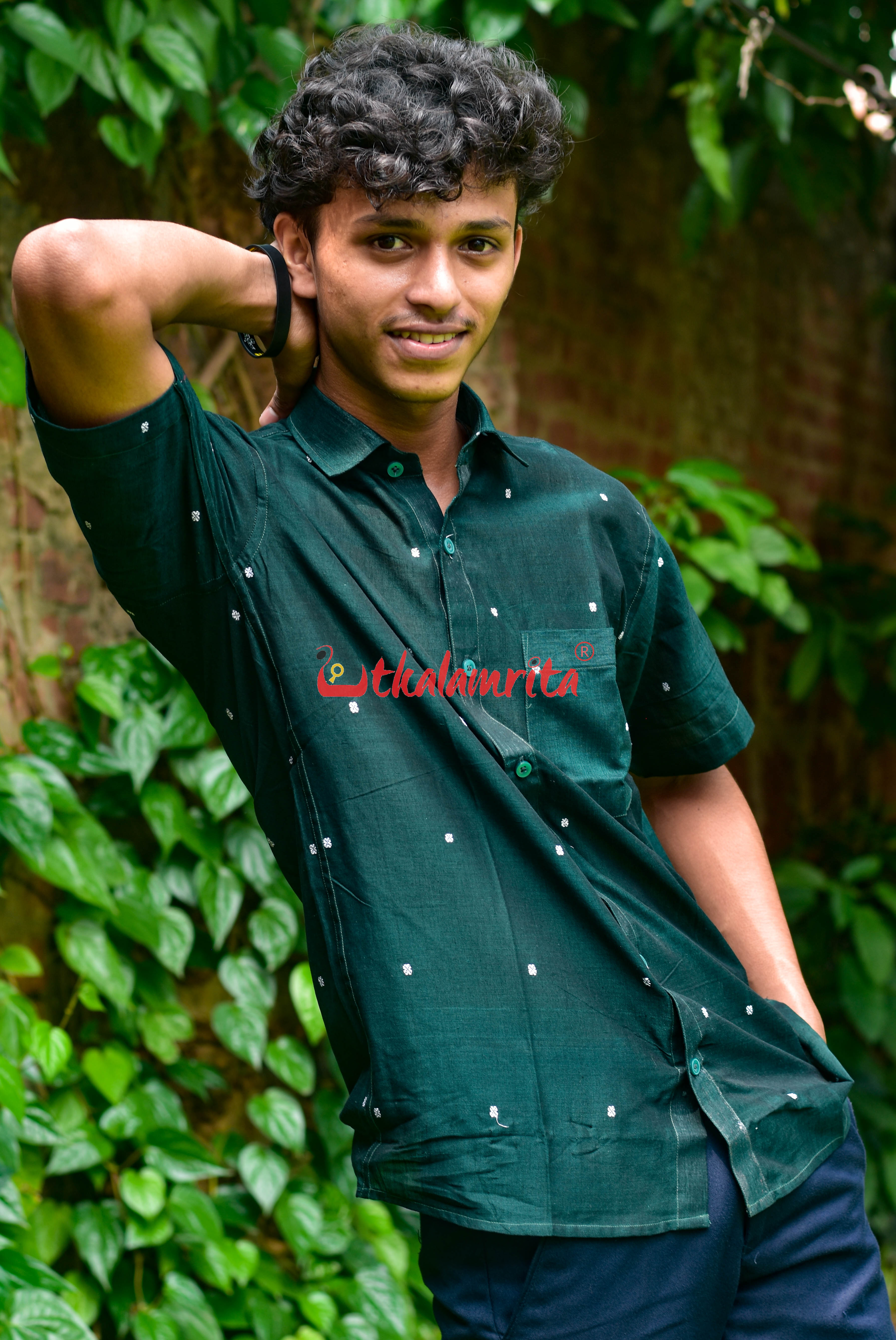 Bottle Green White Buti (Mens' Half Shirt)