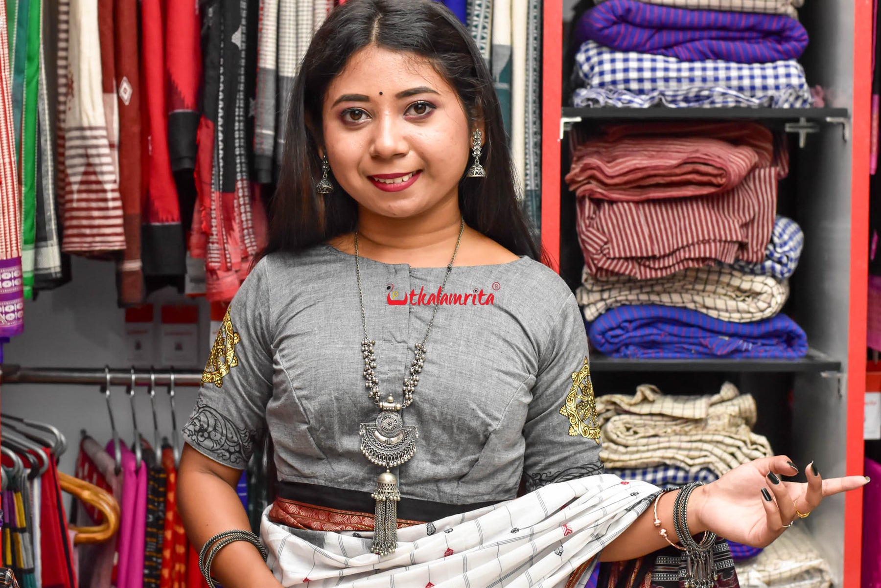 Grey Konark Chakra Pattachitra (Blouse)