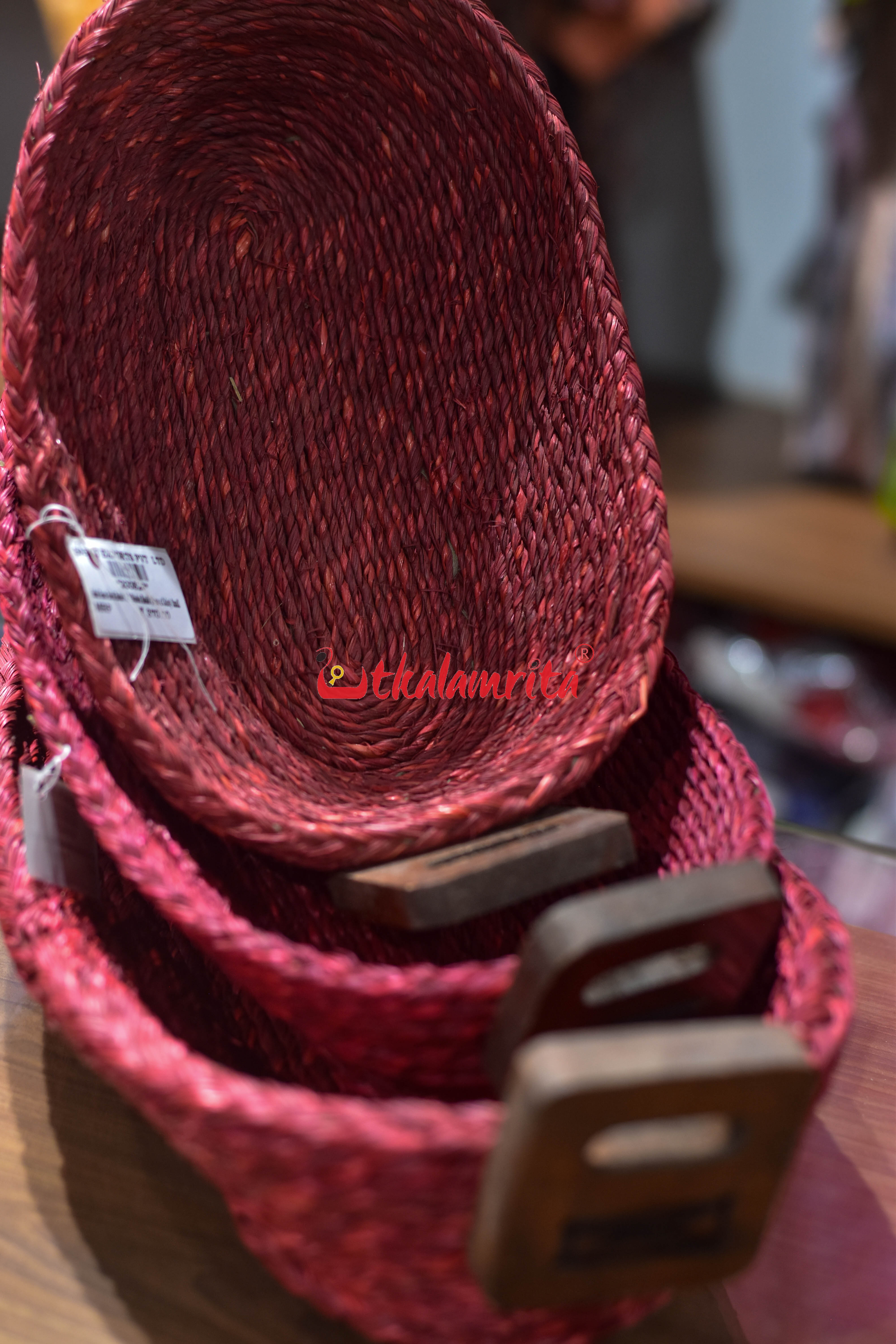 Sabai Grass Bread Basket with Wooden Handle (Maroon Color)- Small