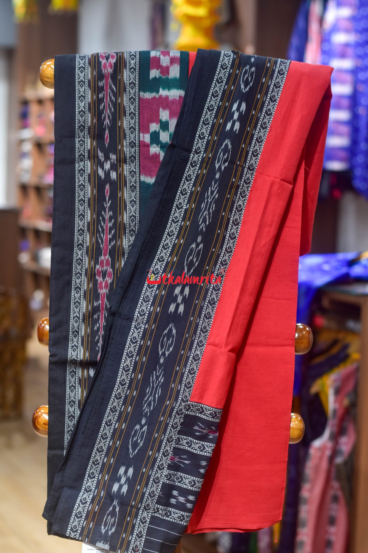 Black Red Middle Pasapali Flower Ikat Dress Set