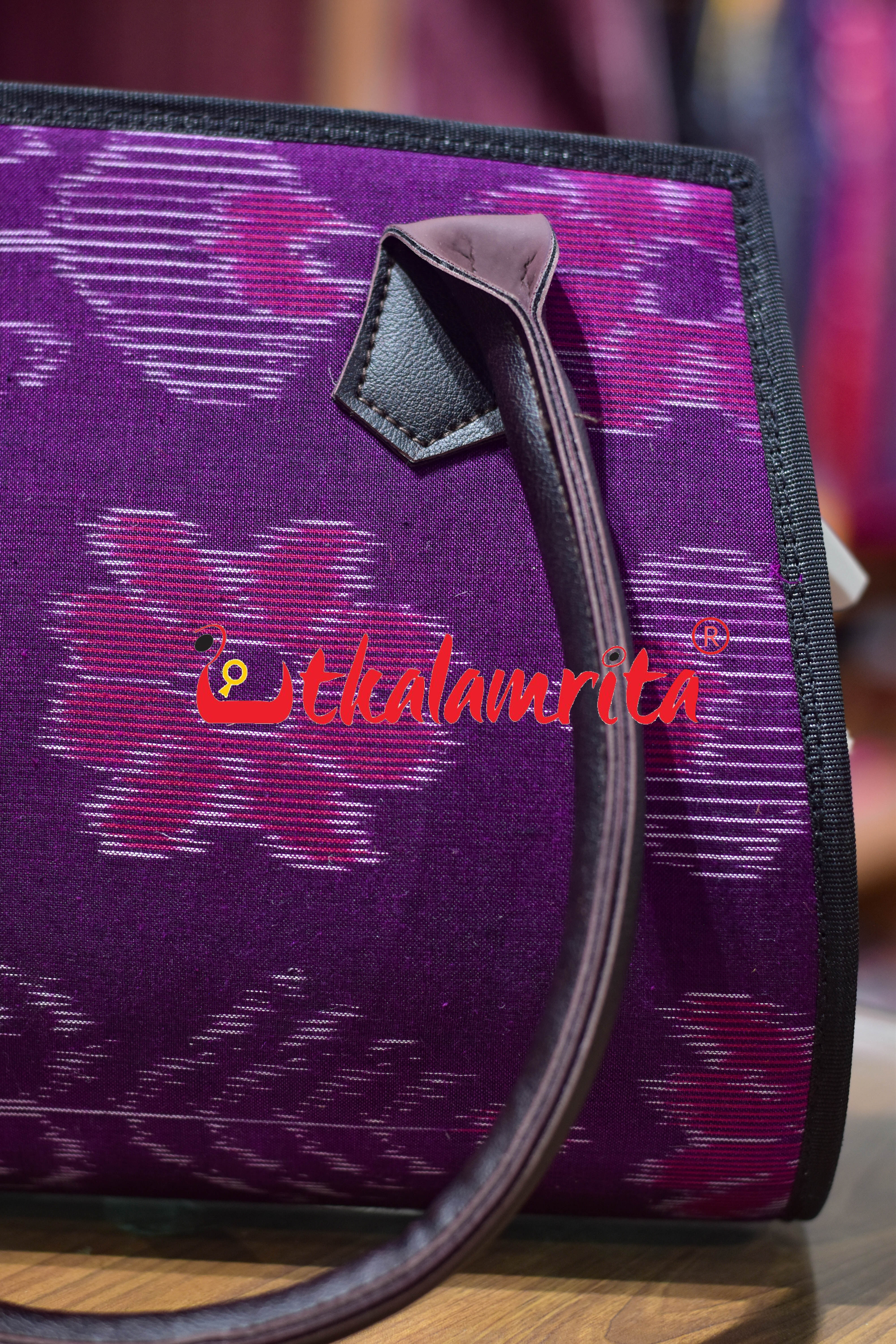 Purple New Flower Bandha Bandha Trapezium Bag