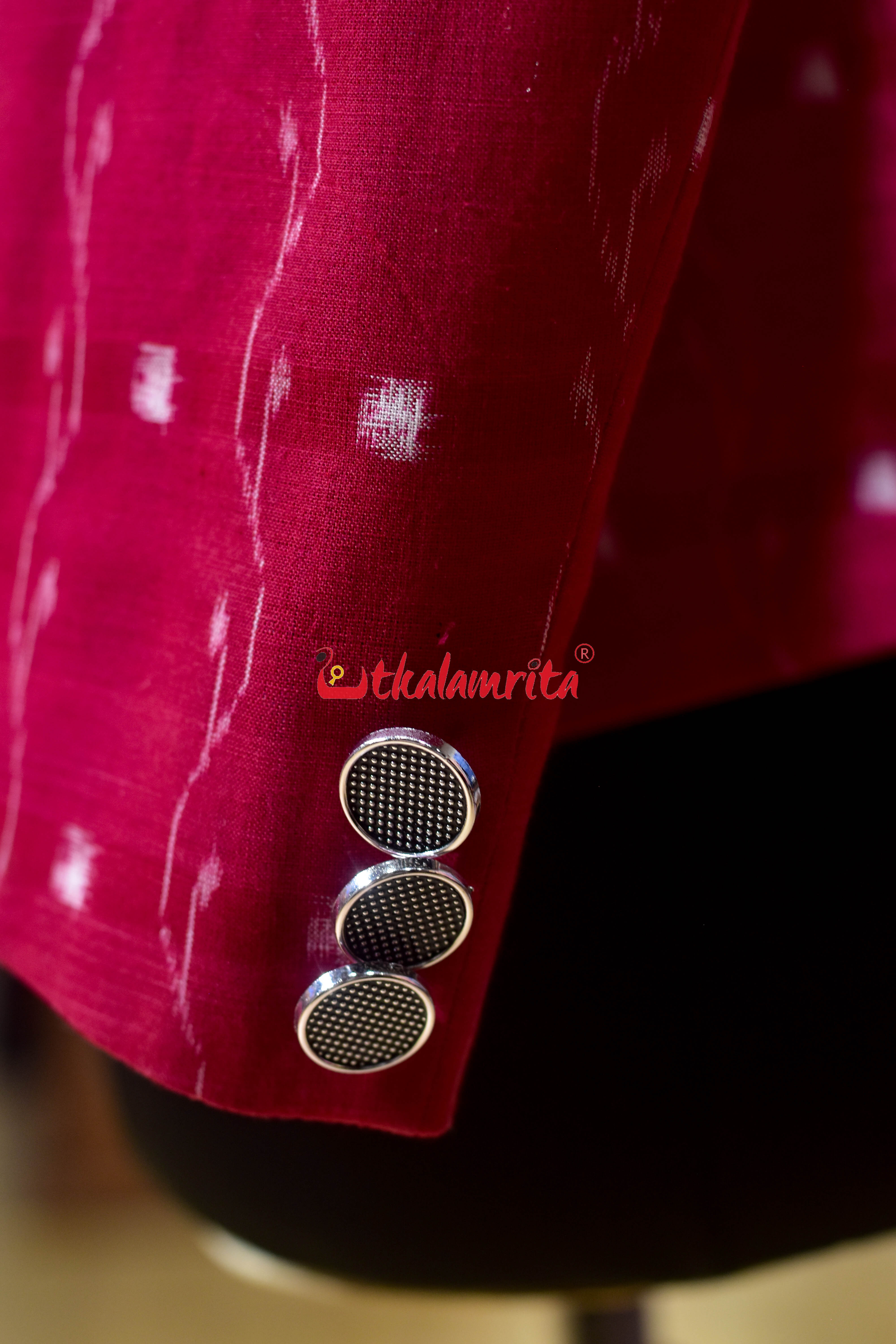 Red Tipa Lata Cotton (Ladies' Blazer)