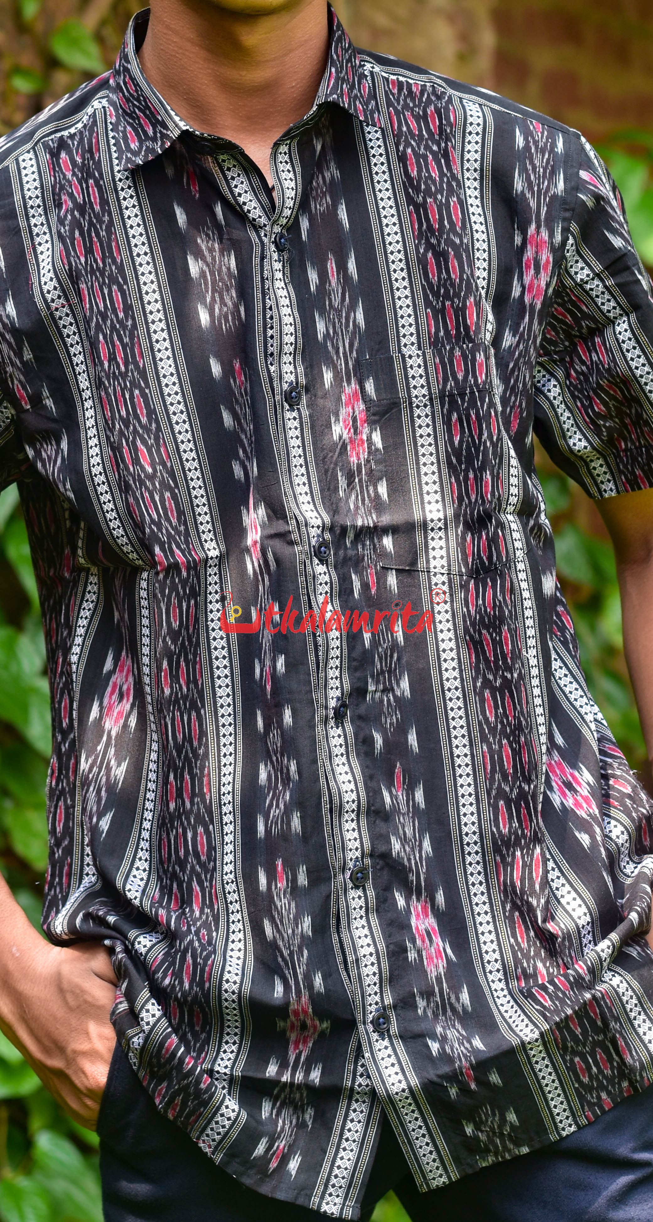 Black Phula Bandha (Mens' Half Shirt)