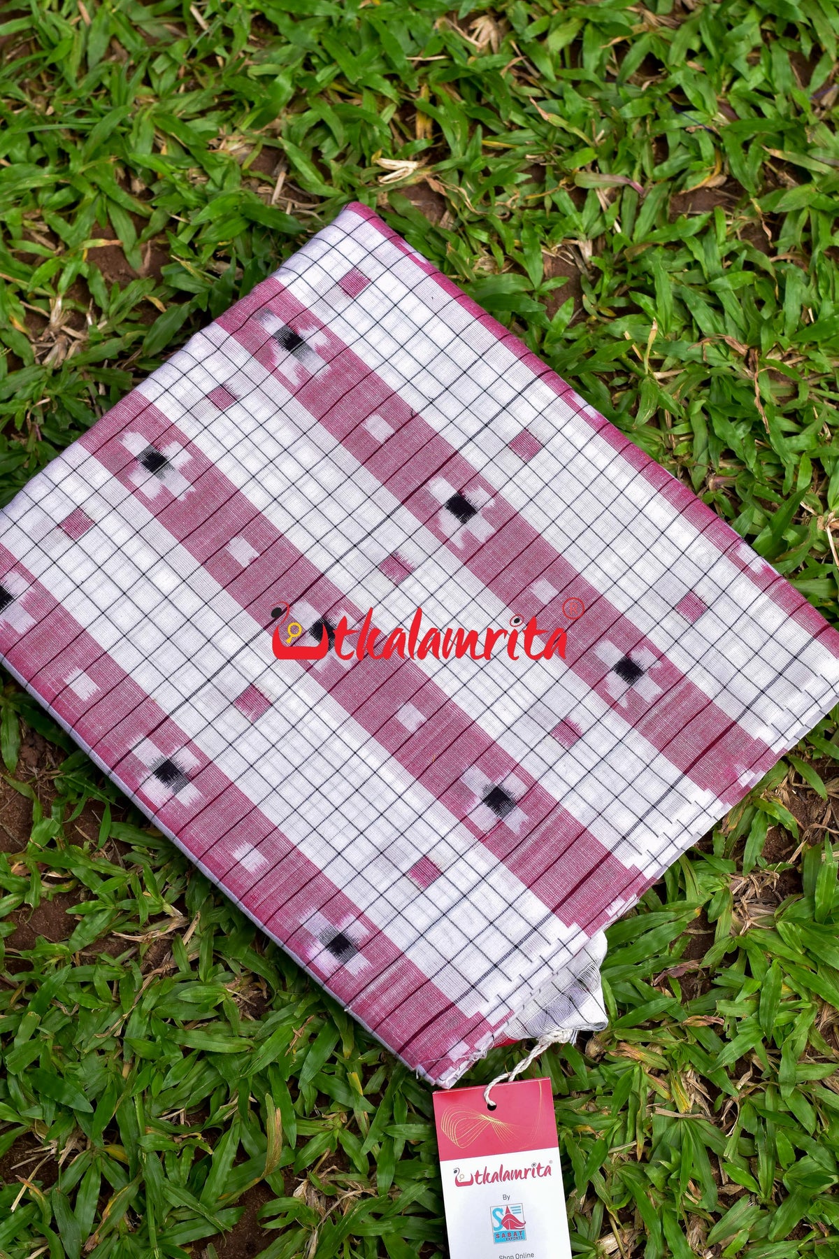 White Check Pasapali (Fabric)