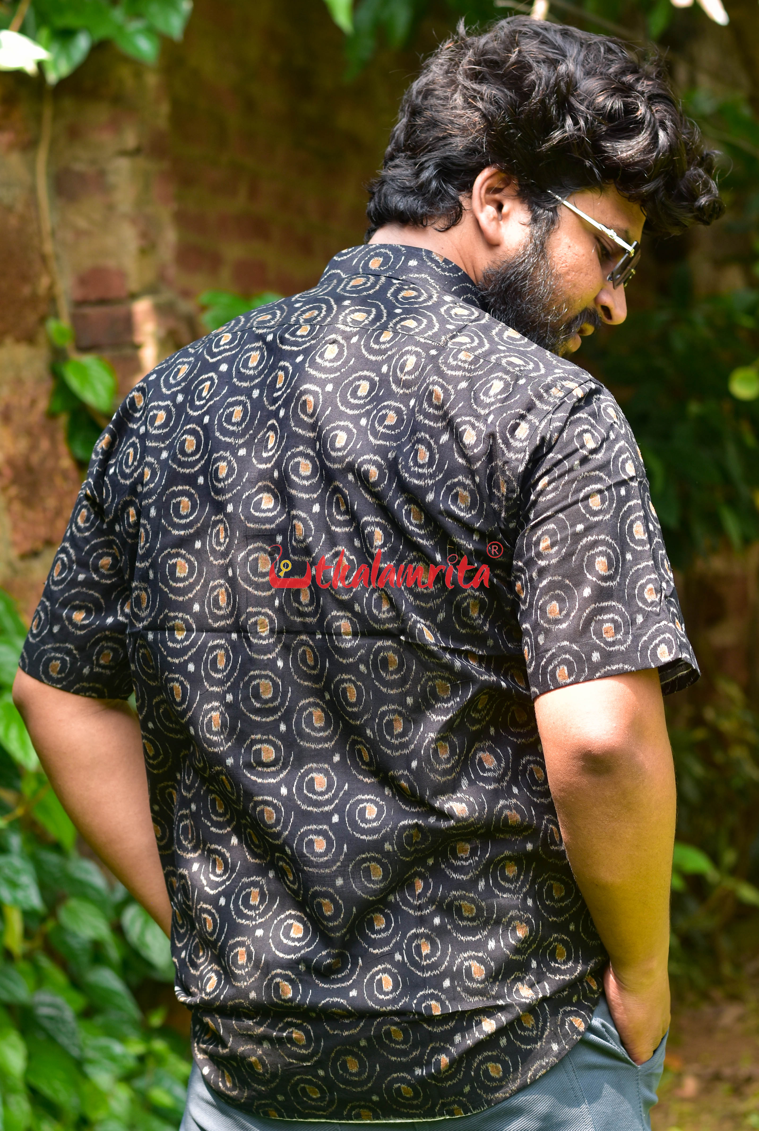 Black Rajwara Bloom (Mens' Half Shirt)