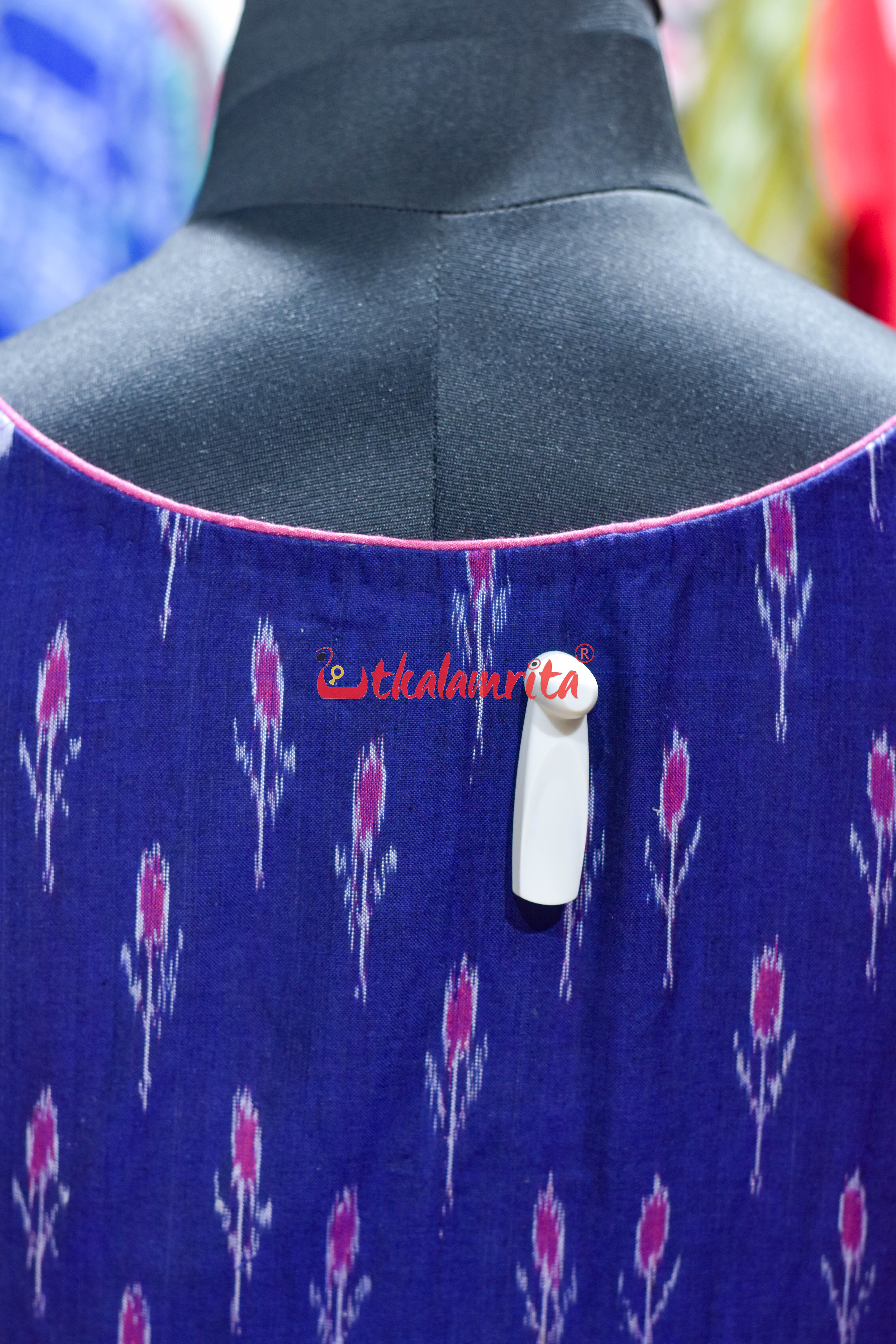 Blue Labanga Bandha Sleeveless (Blouse)