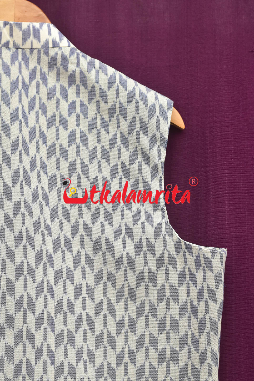 White Thikiri Sambalpuri Cotton (Modi Jacket)