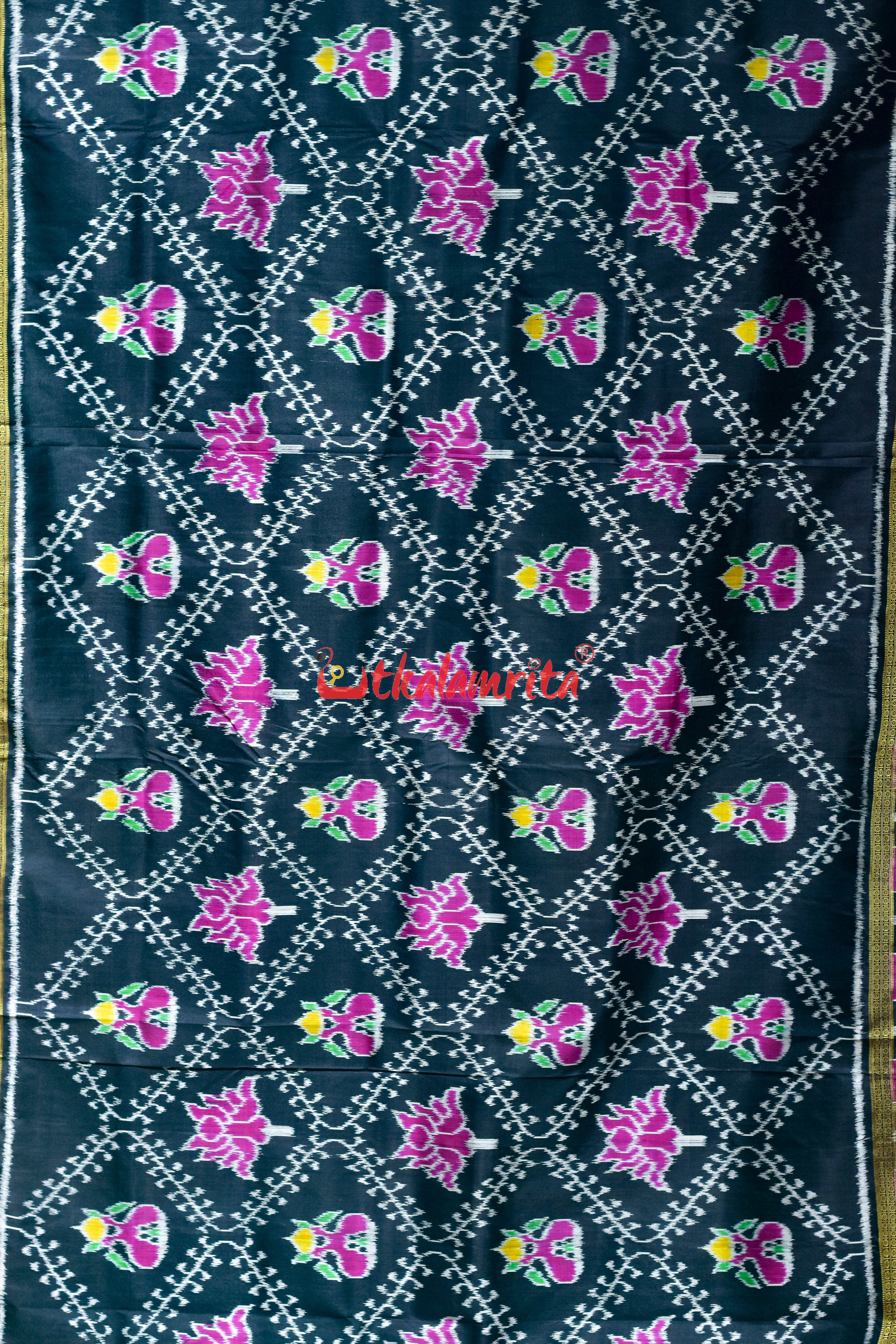 Flowers & Kalash Border Pasapali Khandua Silk Saree