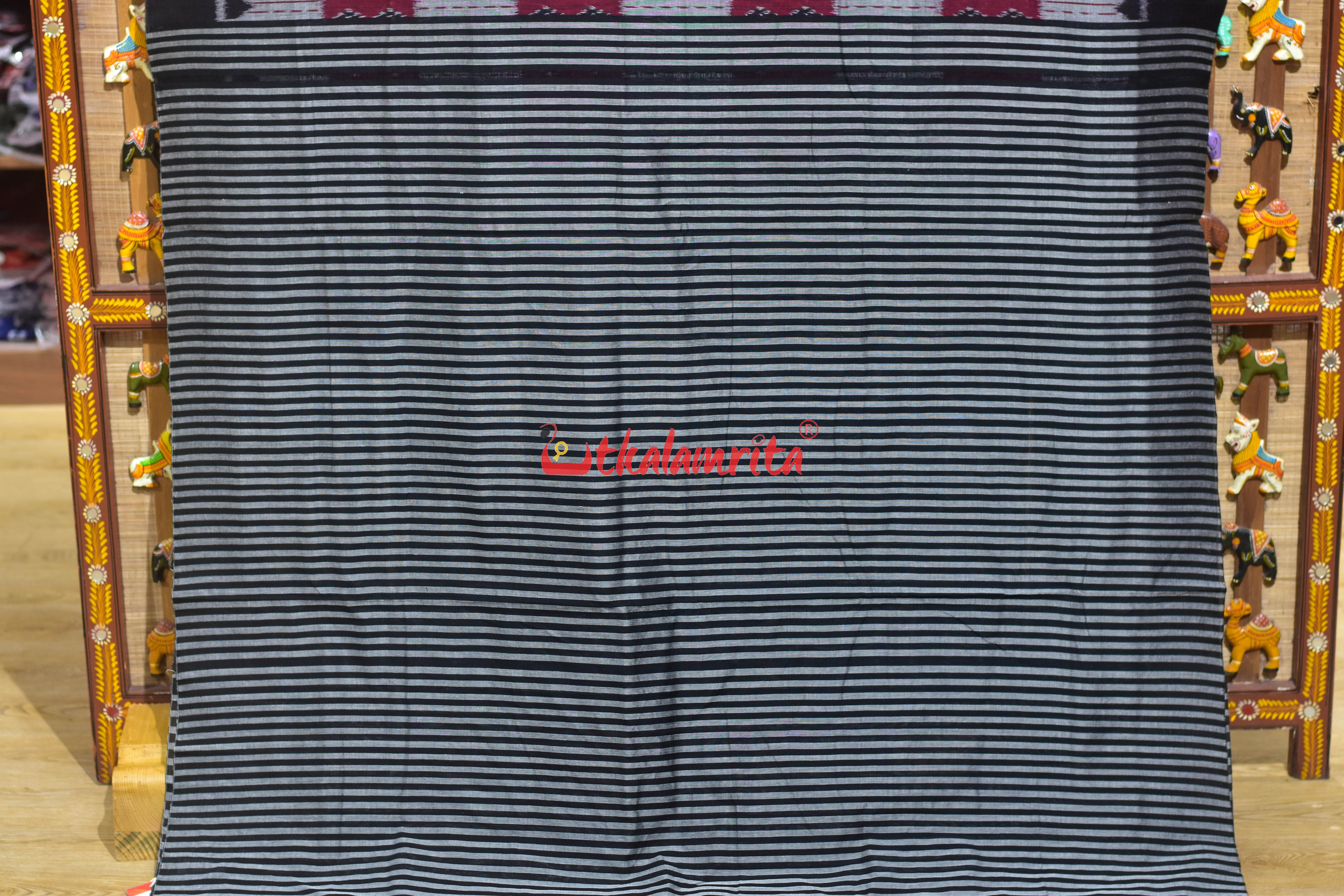 9D Single Ikat Pasapali Grey Maroon Cotton Saree