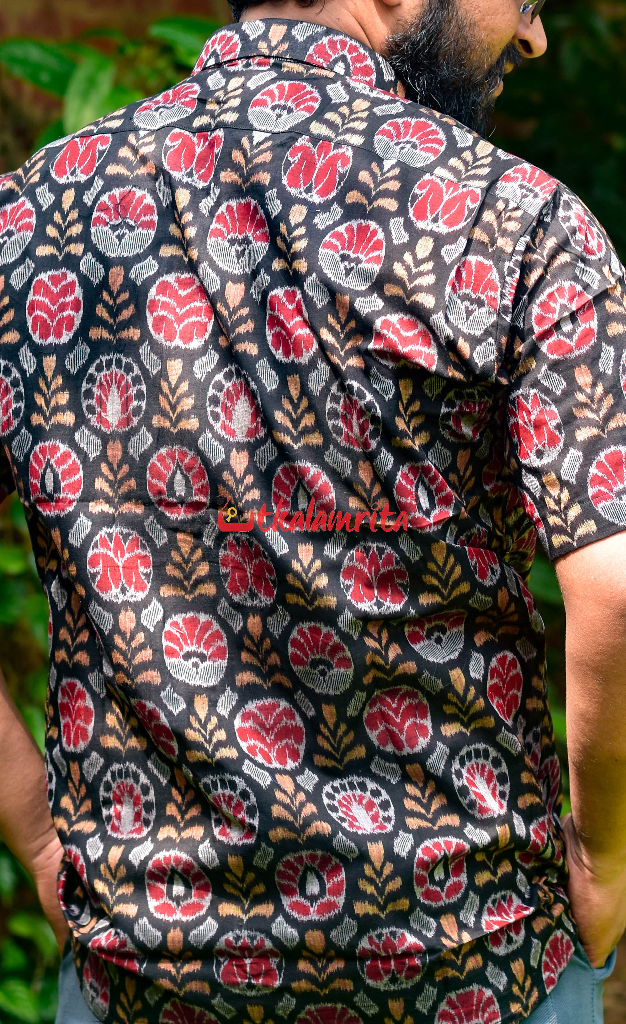 Black Flower Crystal (Mens' Half Shirt)